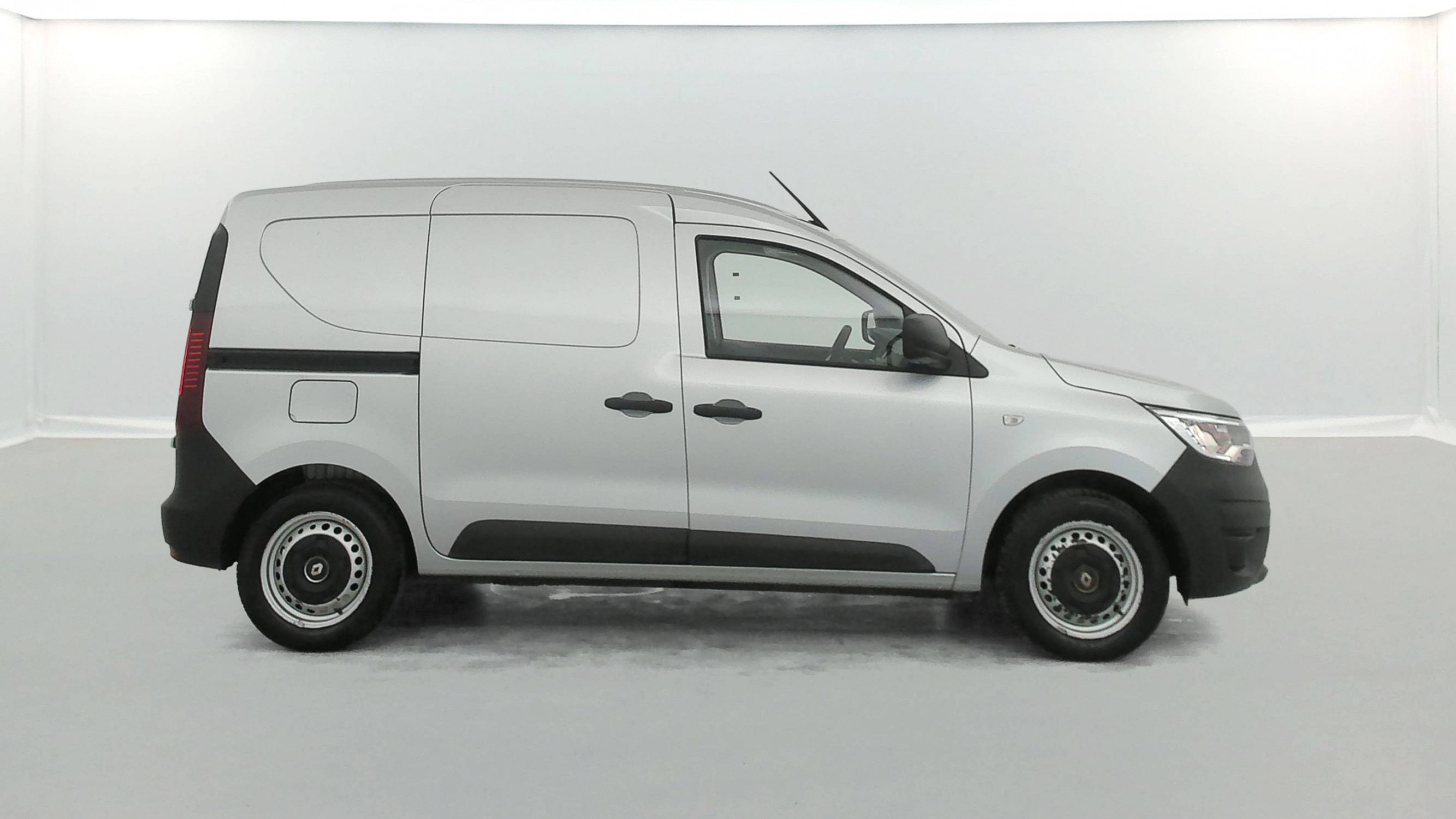 Vente en ligne Renault Express Van  BLUE DCI 95 au prix de 13 490 €