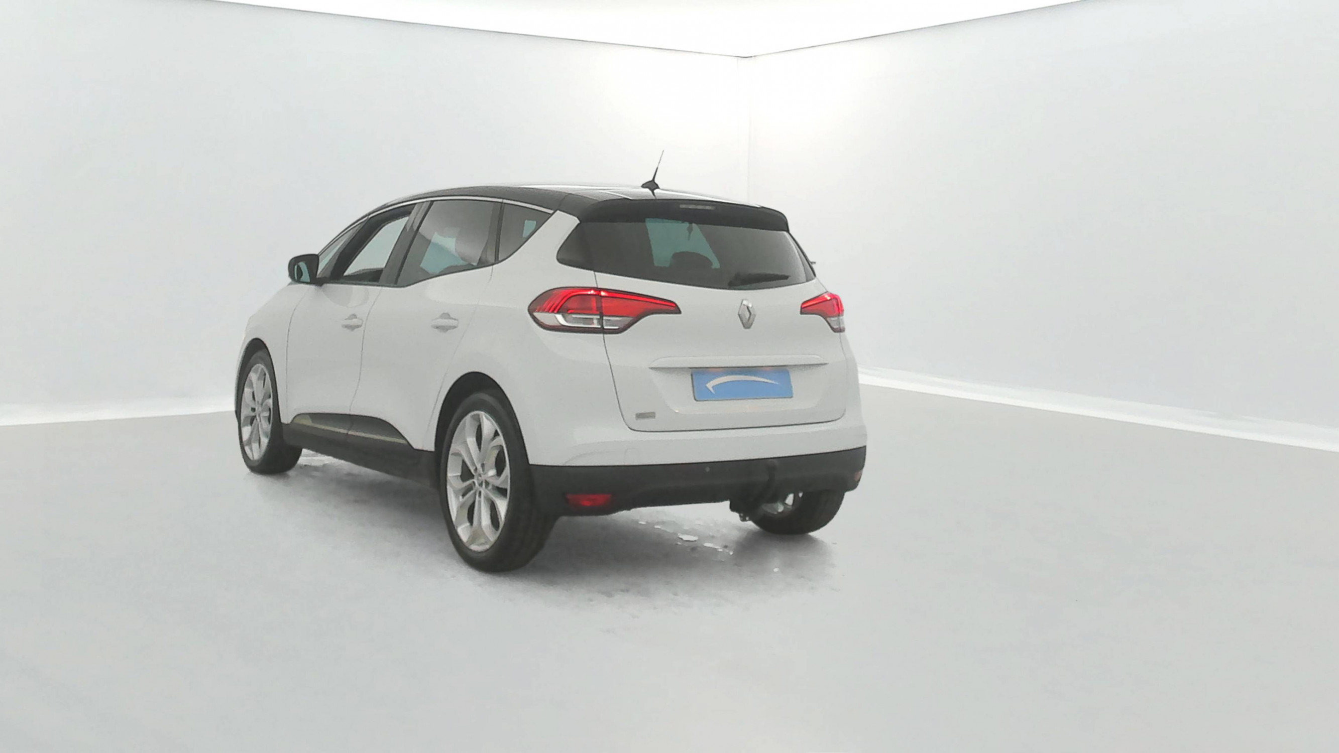 Vente en ligne Renault Scenic 4 Scenic dCi 110 Energy au prix de 12 490 €