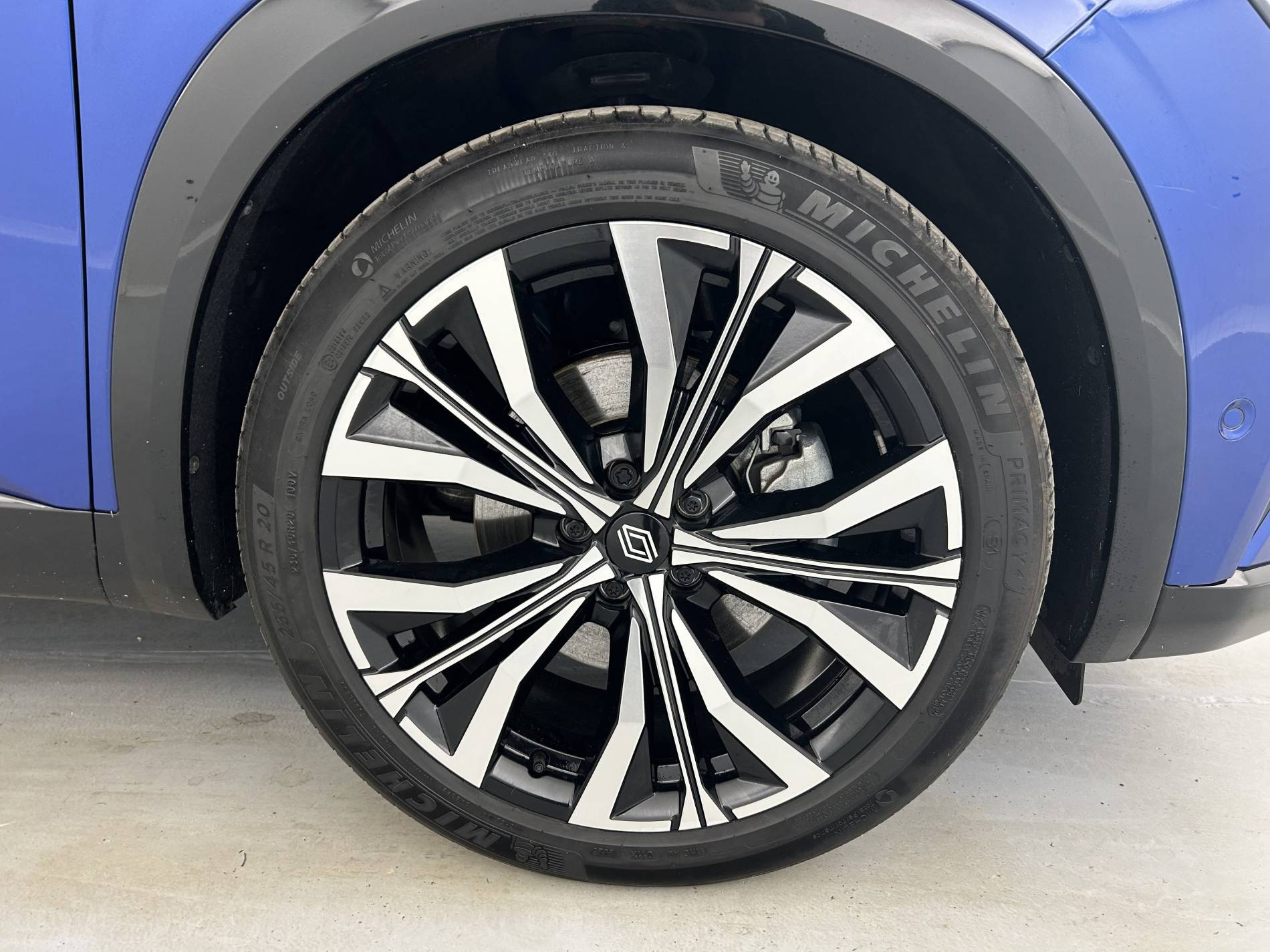 Vente en ligne Renault Austral  E-Tech hybrid 200 au prix de 31 990 €