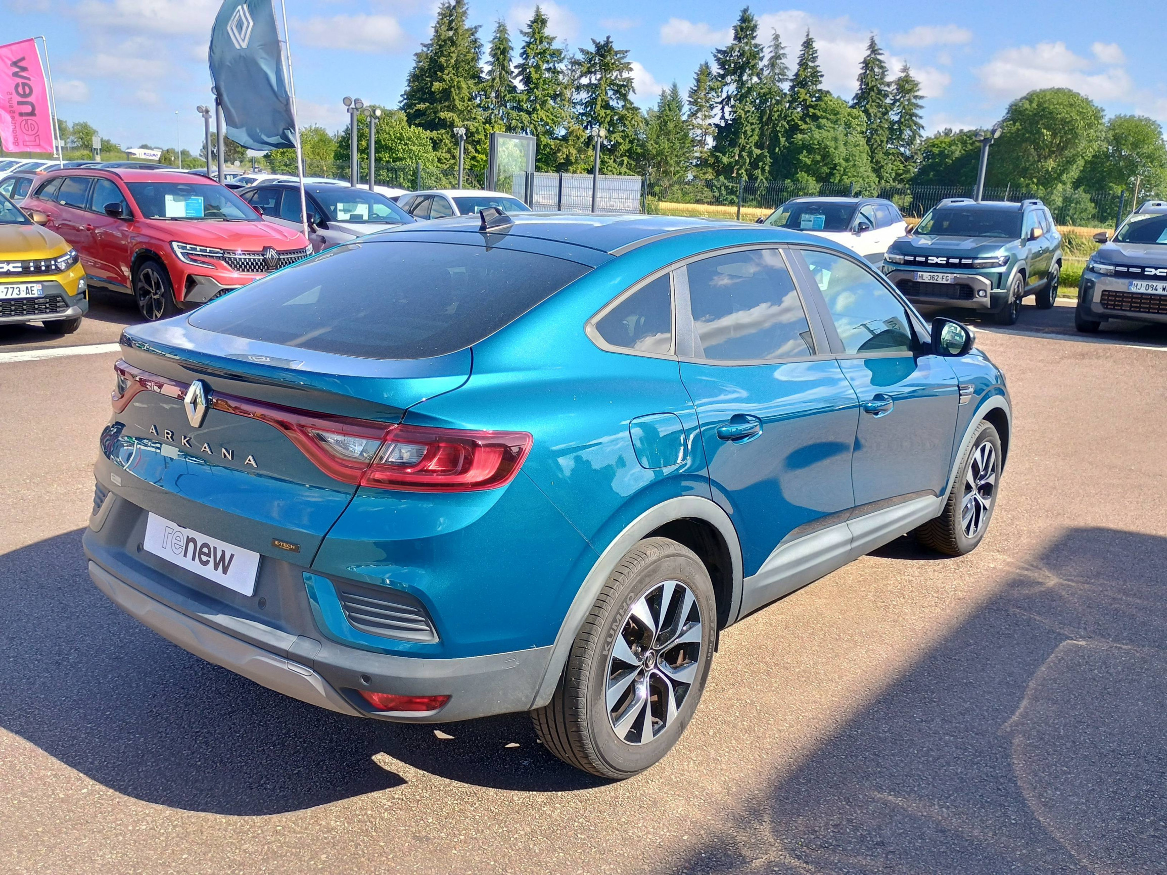 Vente en ligne Renault Arkana  E-Tech hybride 145 - 22 au prix de 21 991 €