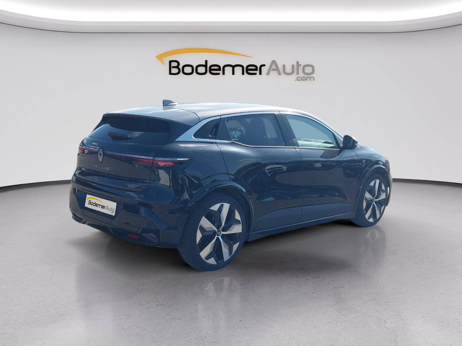 Vente en ligne Renault Megane E-Tech  EV60 220 ch super charge au prix de 23 990 €