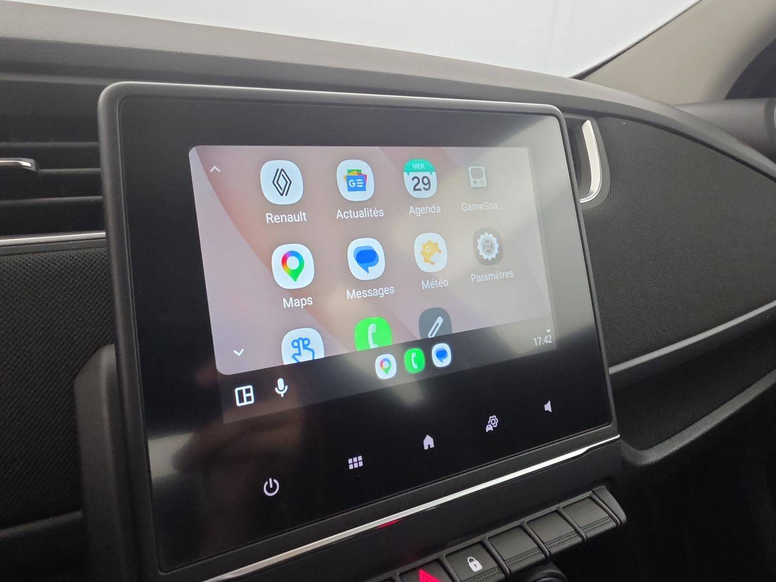 Vente en ligne Renault Zoé Zoe R110 - MY22 au prix de 18 490 €