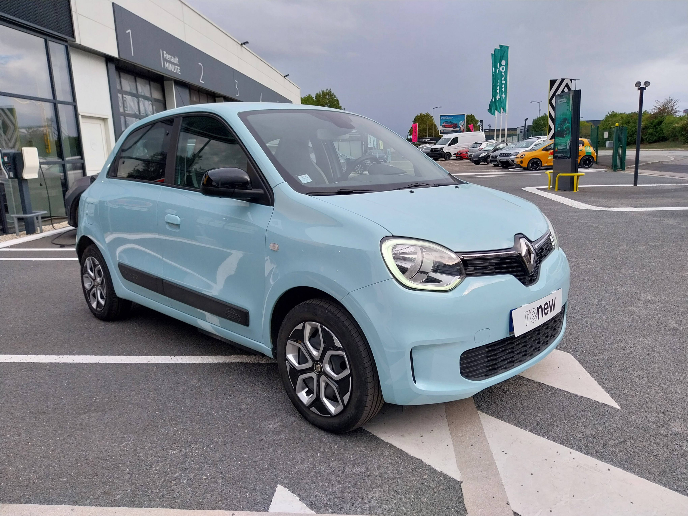 Vente en ligne Renault Twingo Electrique Twingo III E-Tech au prix de 10 000 €