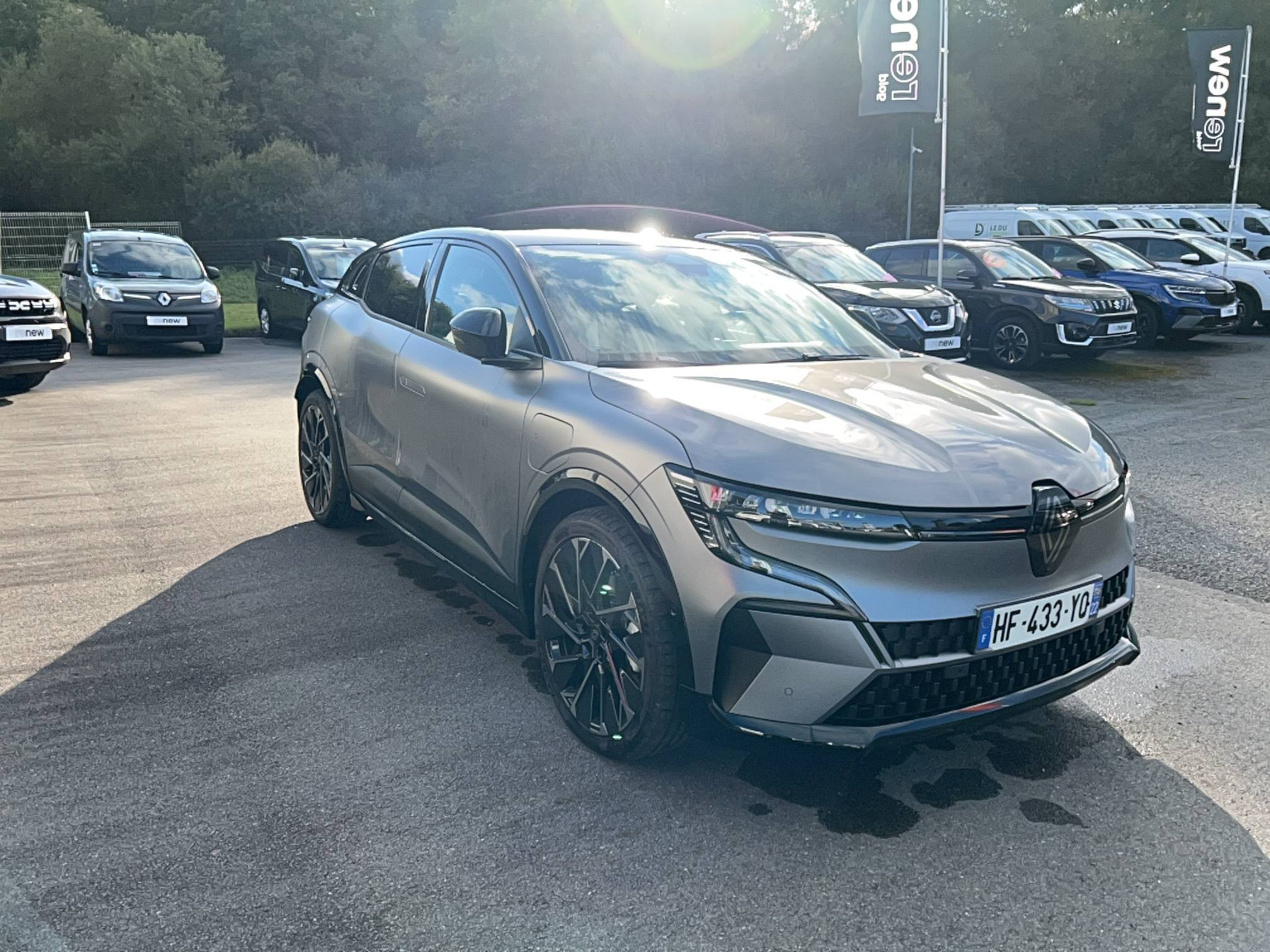 Vente en ligne Renault Megane E-Tech  220 ch autonomie confort au prix de 42 990 €