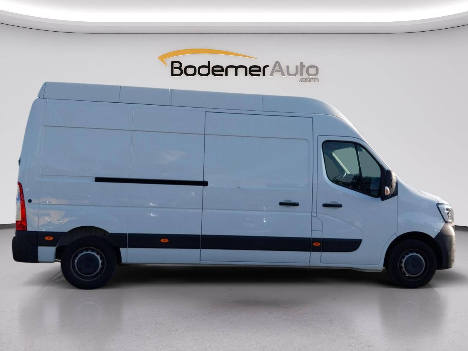 Vente en ligne Renault Master Fourgon MASTER FGN TRAC F3500 L3H3 BLUE DCI 135 au prix de 26 990 €