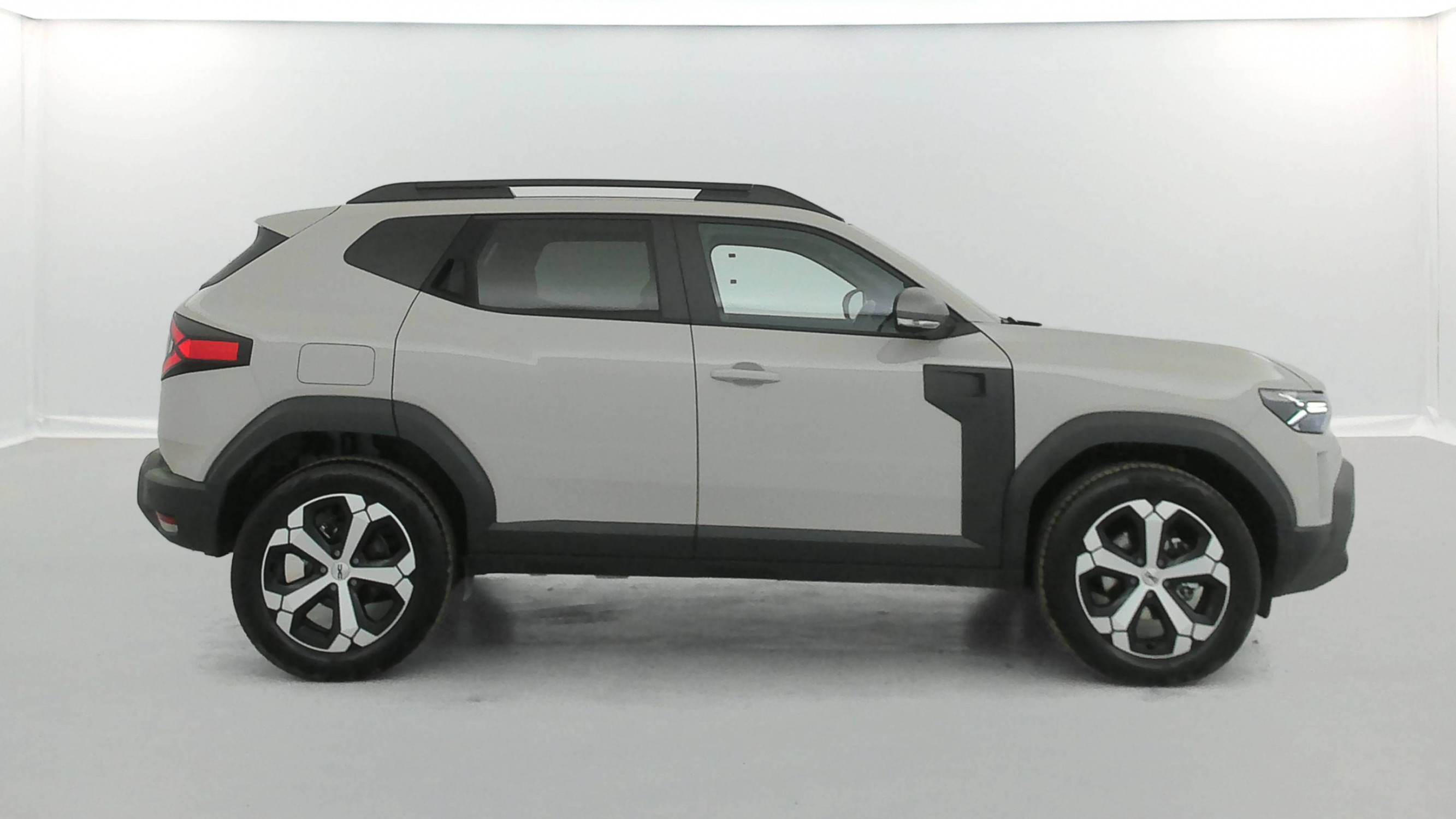 Vente en ligne Dacia Duster  Hybrid 140 au prix de 25 490 €