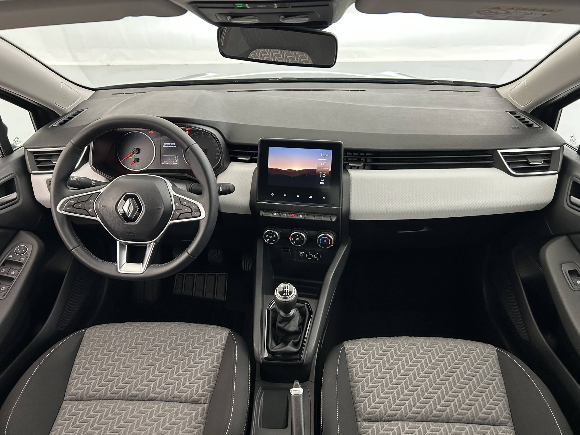 Vente en ligne Renault Clio 5 Clio TCe 90 au prix de 14 790 €