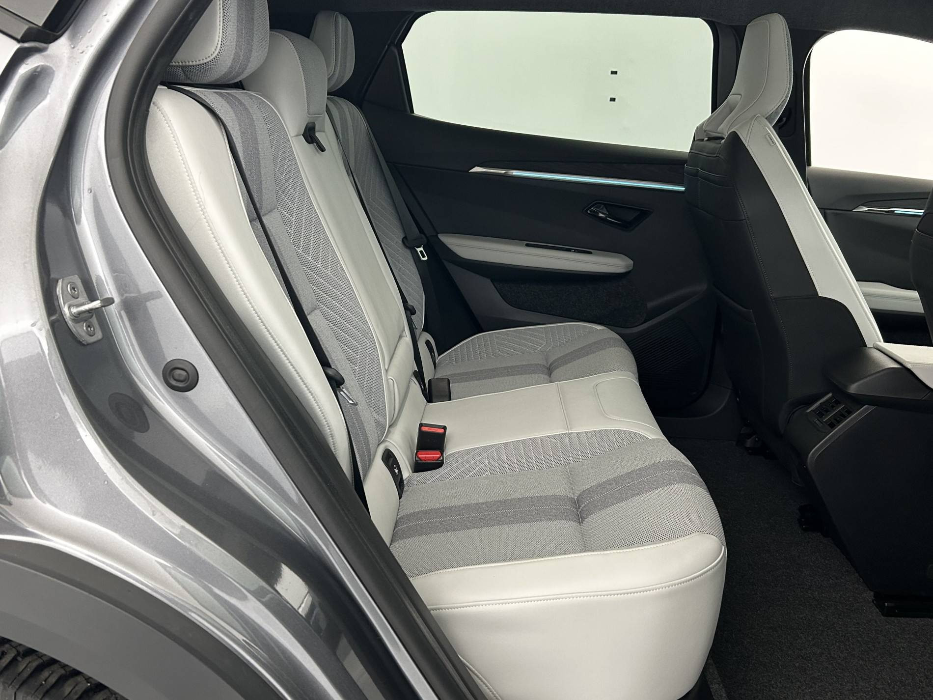 Vente en ligne Renault Scenic E-Tech Scenic E-Tech électrique 220 ch grande autonomie au prix de 40 990 €