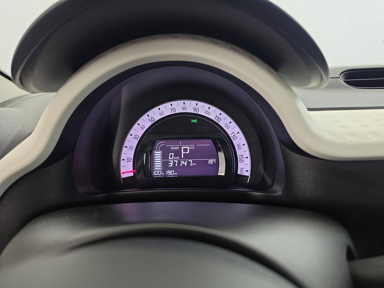 Vente en ligne Renault Twingo Electrique Twingo III E-Tech au prix de 11 490 €