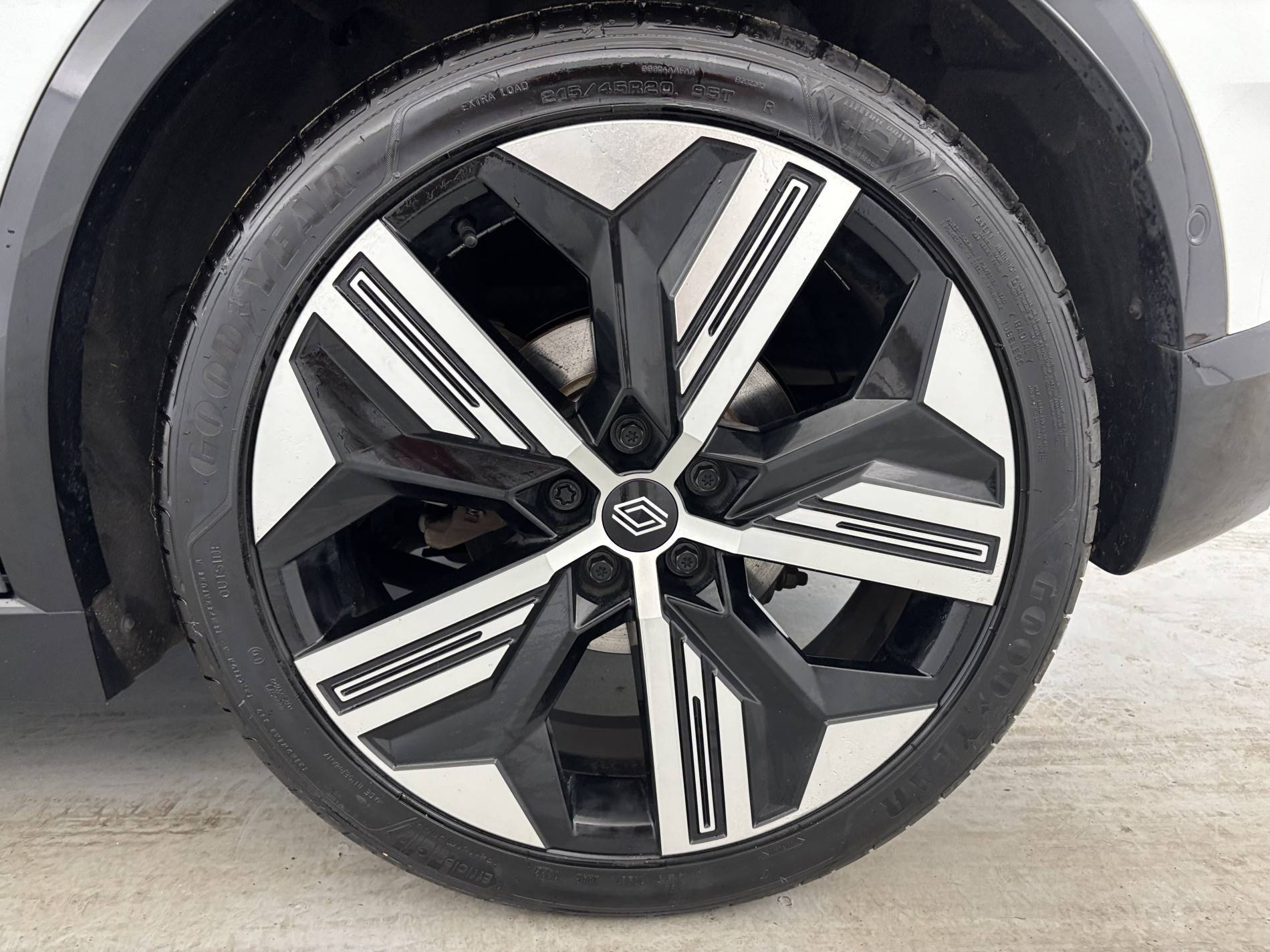 Vente en ligne Renault Megane E-Tech  EV60 220 ch super charge au prix de 26 990 €