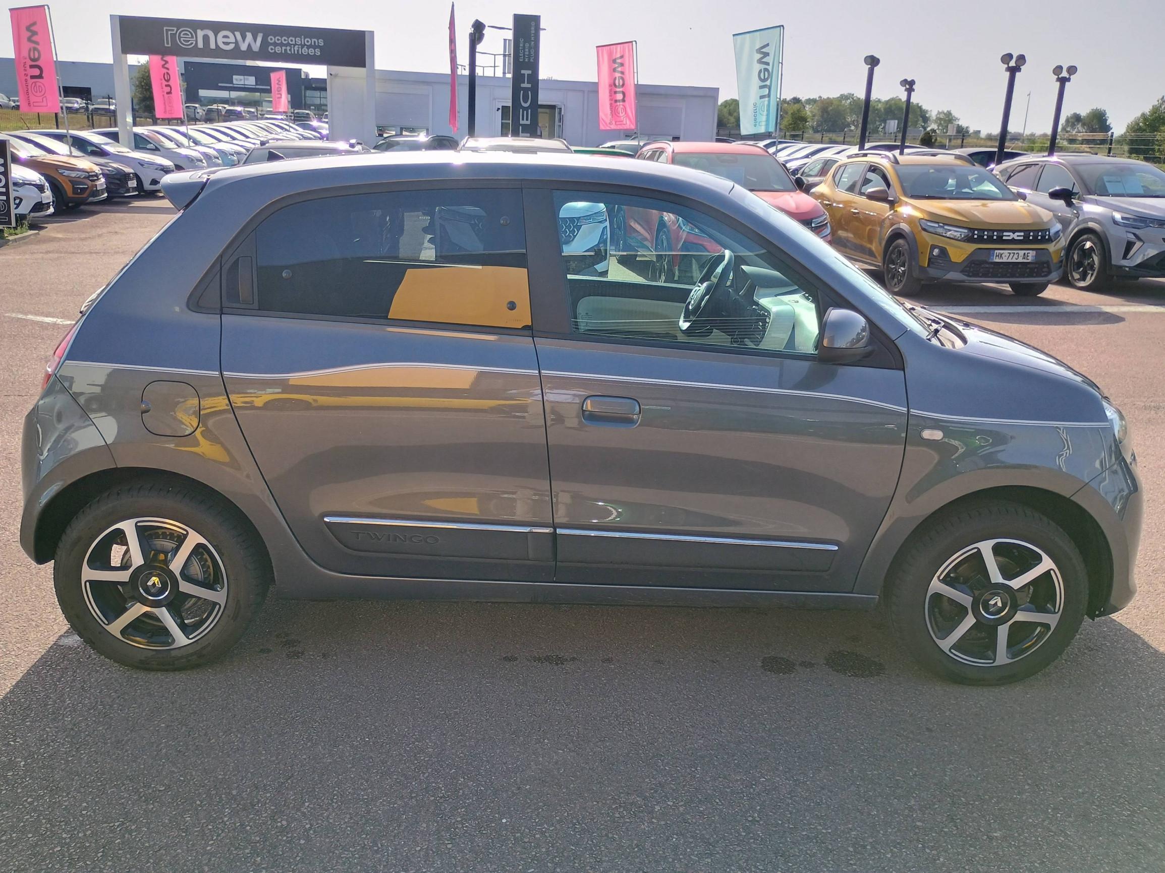 Vente en ligne Renault Twingo 3  0.9 TCe 90 Energy E6C au prix de 11 991 €