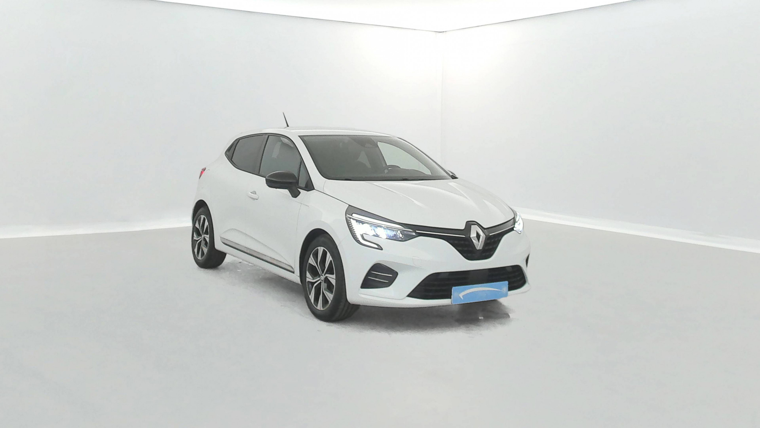 Vente en ligne Renault Clio 5 Clio TCe 90 au prix de 13 790 €