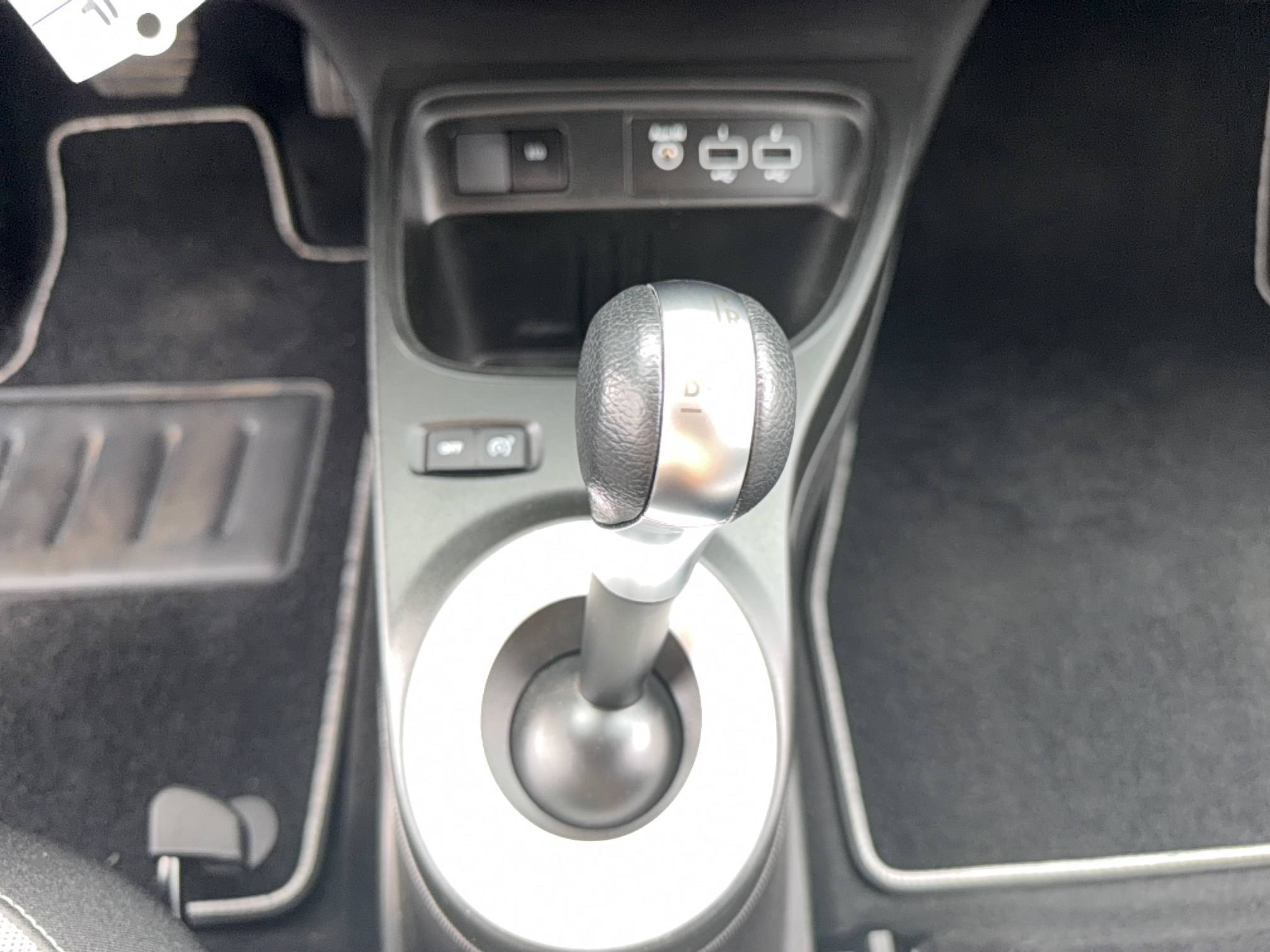 Vente en ligne Renault Twingo Electrique Twingo III E-Tech au prix de 13 490 €