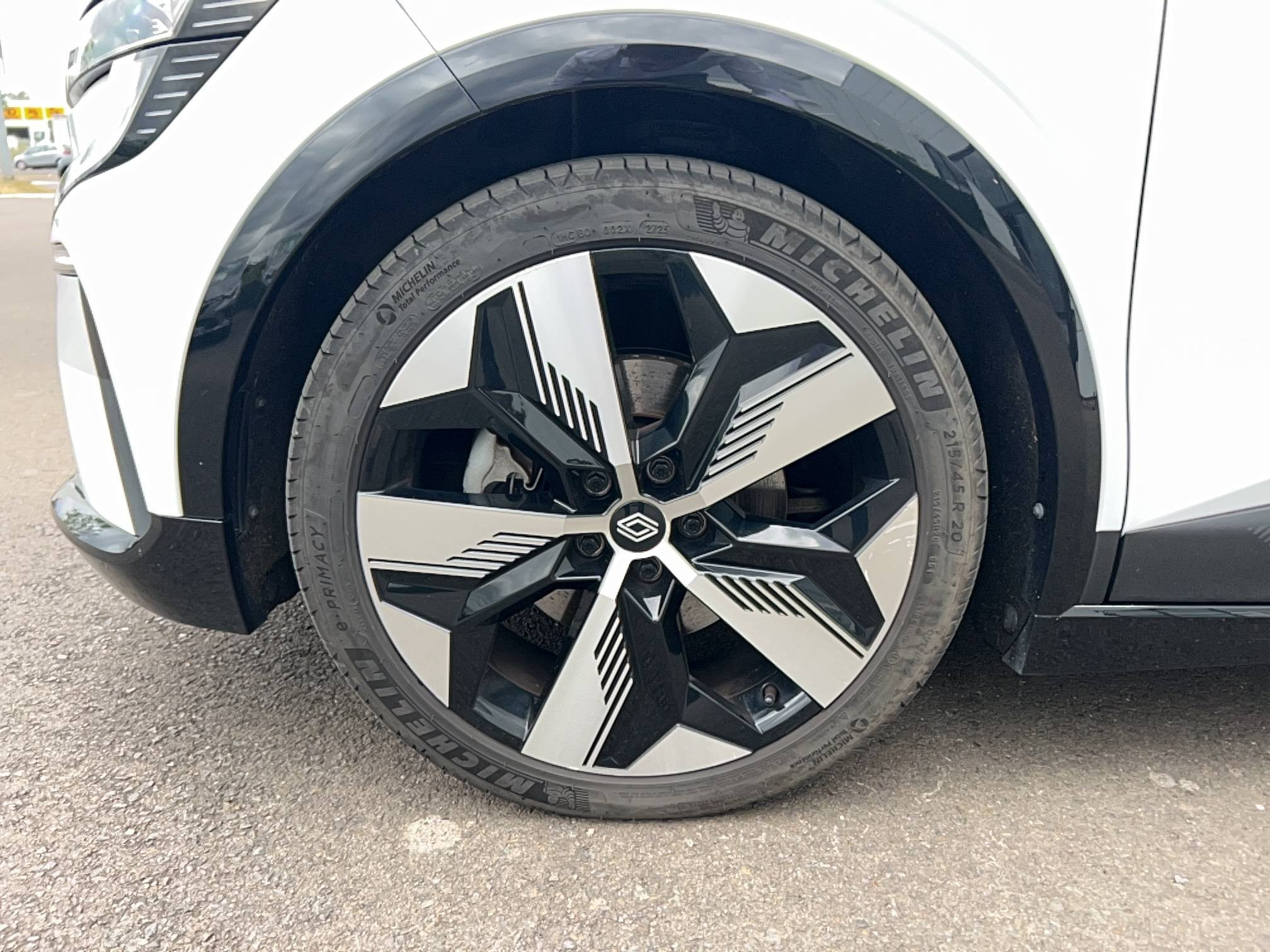 Vente en ligne Renault Megane E-Tech  EV60 220 ch super charge au prix de 23 990 €