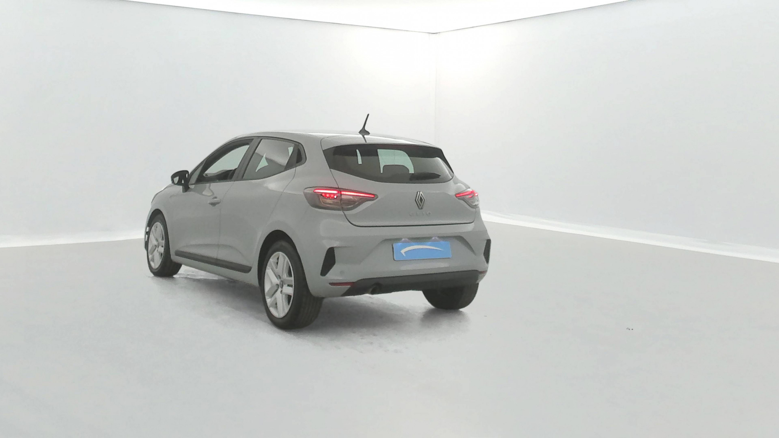 Vente en ligne Renault Clio 5 Clio Eco-G 100 ch GSR2 au prix de 15 590 €