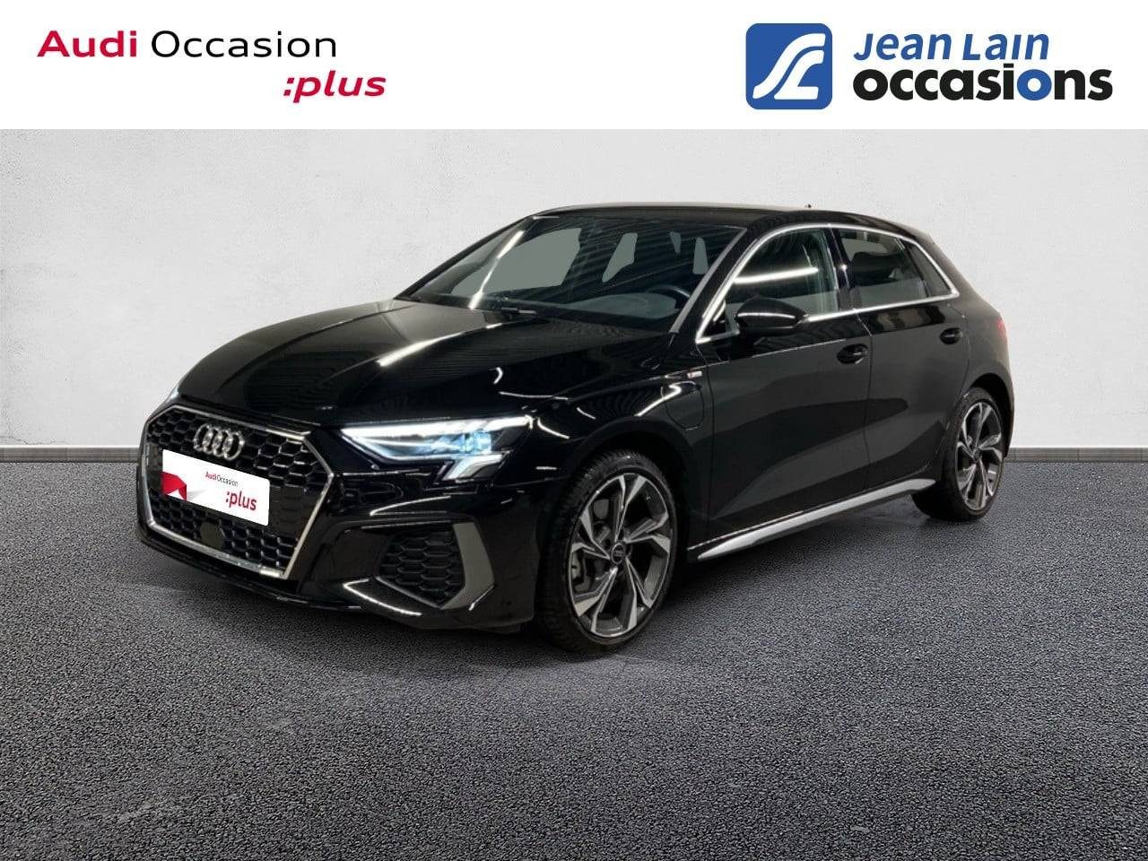 Vente en ligne AUDI A3 SPORTBACK A3 Sportback 40 TFSIe 204 S tronic 6 S Line de 2023 au prix de 31 990 €