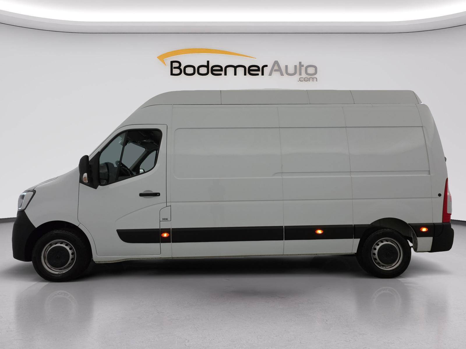 Vente en ligne Renault Master Fourgon MASTER FGN TRAC F3500 L3H3 BLUE DCI 135 au prix de 24 490 €