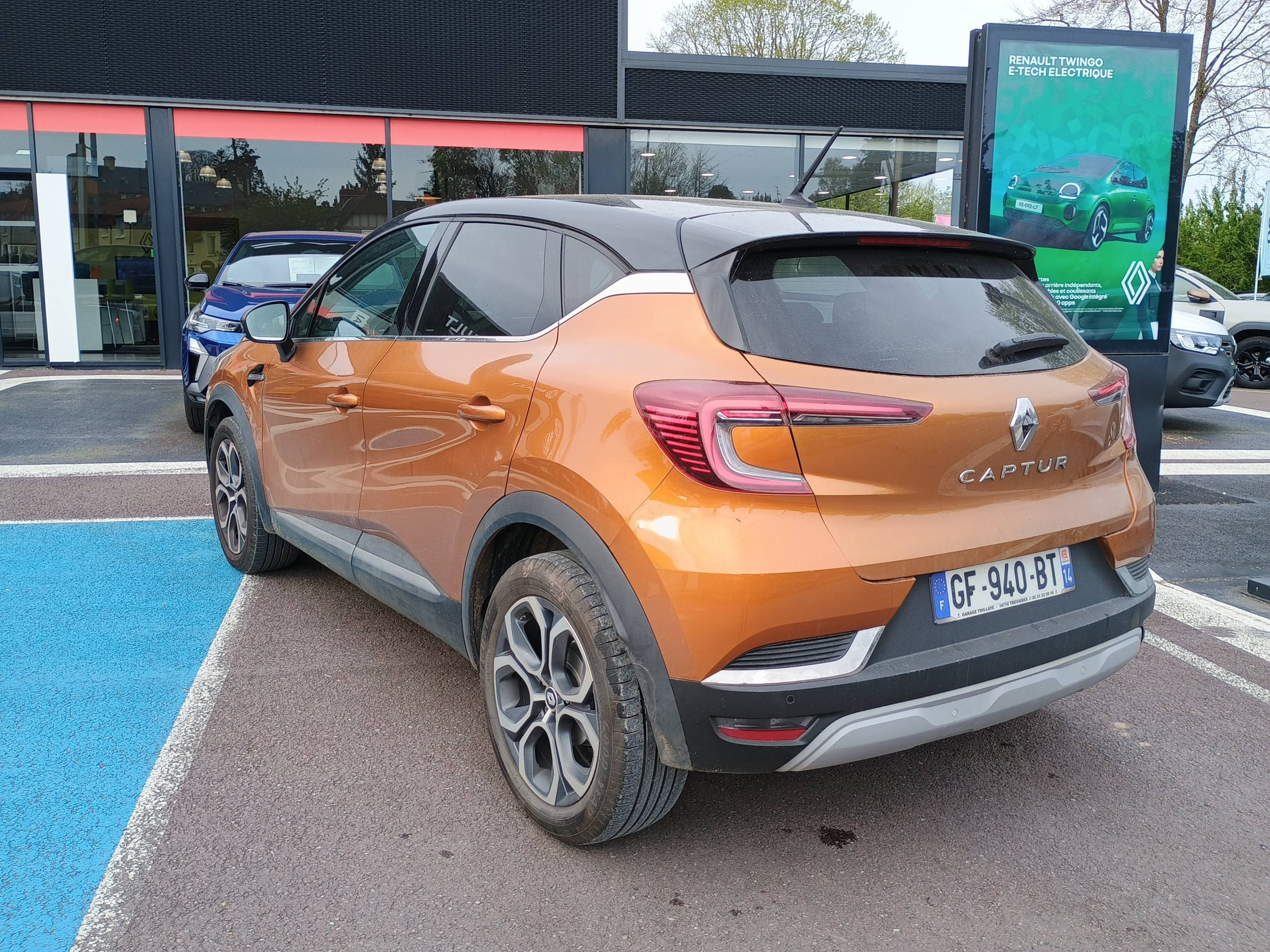 Vente en ligne Renault Captur  TCe 140 - 21 au prix de 17 590 €
