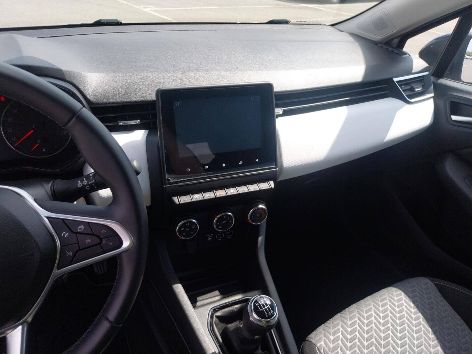 Vente en ligne Renault Clio 5 Clio TCe 100 GPL au prix de 13 990 €