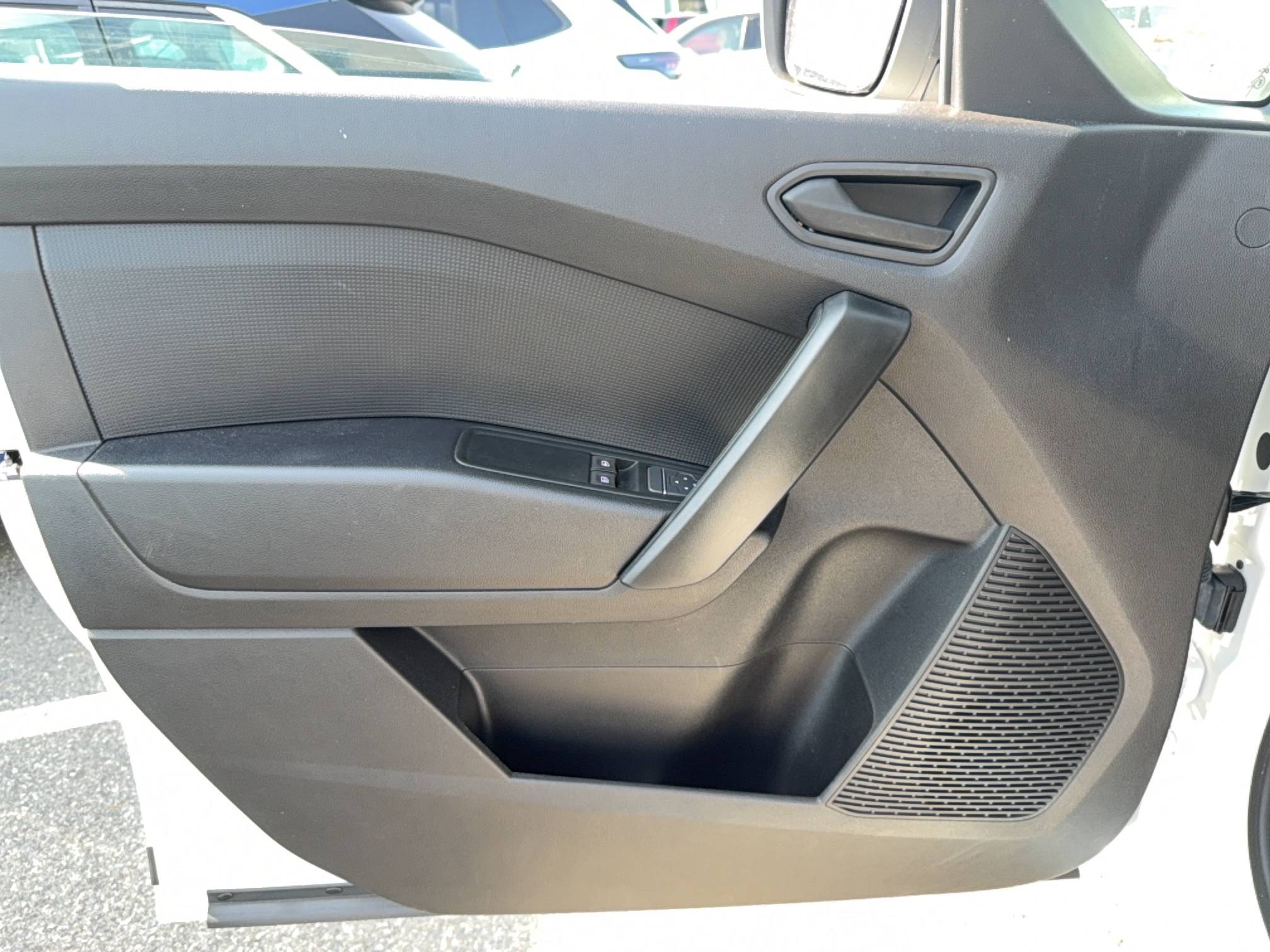 Vente en ligne Renault Kangoo Van  TOLE L1 BLUE DCI 95 AUTO au prix de 33 240 €
