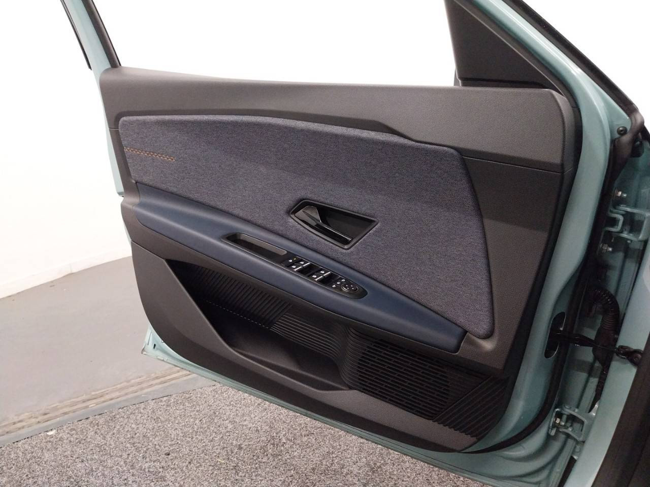 Vente en ligne Renault R4 E-Tech  150 ch autonomie confort au prix de 32 190 €