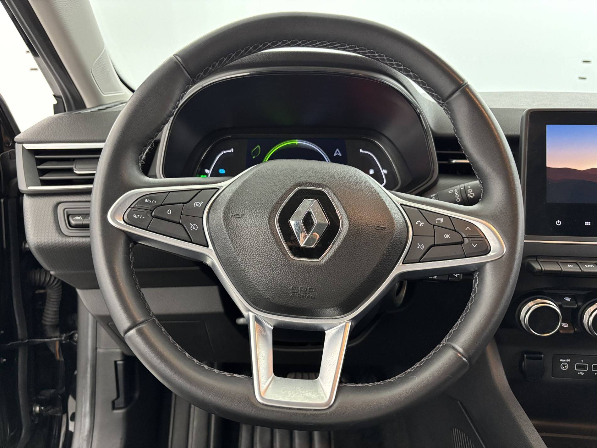 Vente en ligne Renault Clio 5 Clio E-Tech 140 - 21N au prix de 14 990 €