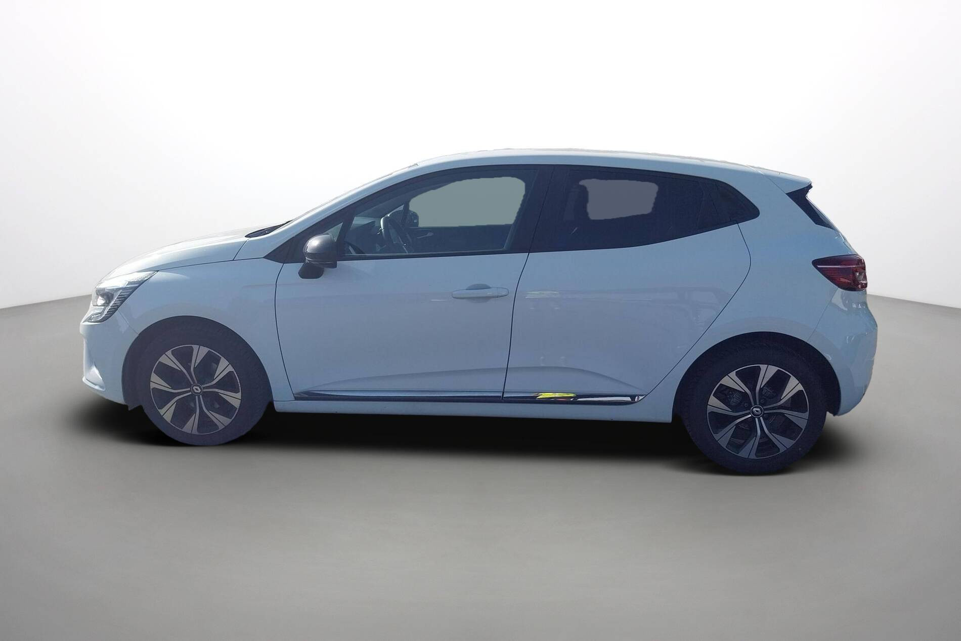 Vente en ligne Renault Clio 5 Clio TCe 90 au prix de 12 490 €