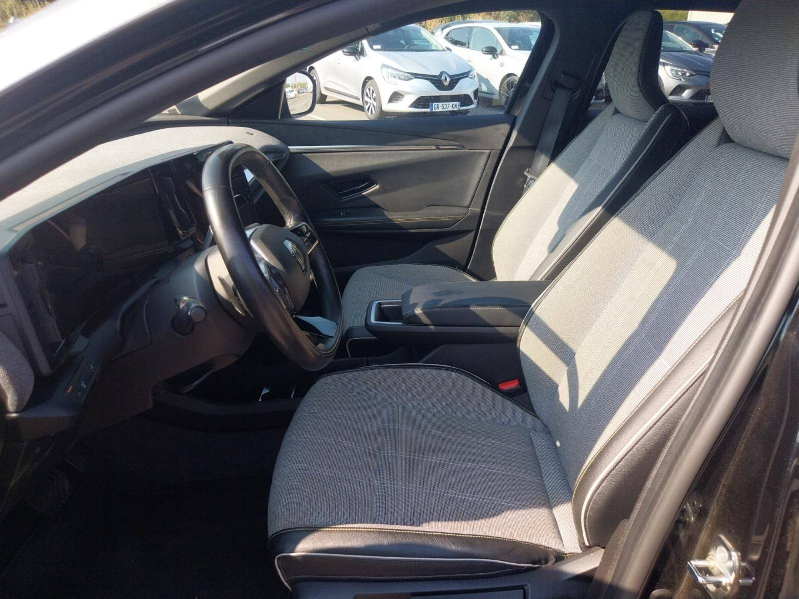 Vente en ligne Renault Megane E-Tech  EV60 220 ch super charge au prix de 24 690 €