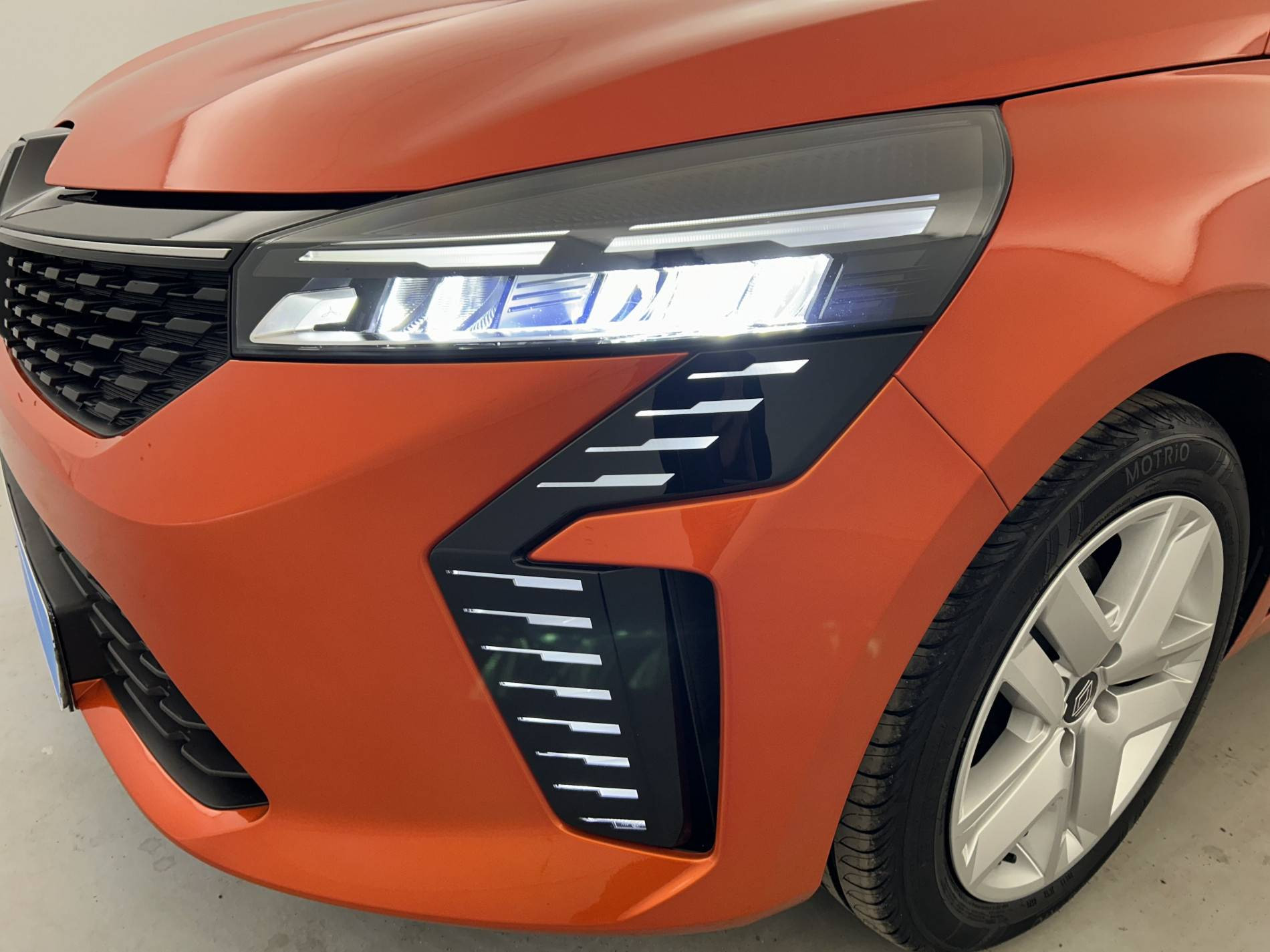 Vente en ligne Renault Clio 5 Clio E-Tech full hybrid 145 ch GSR2 au prix de 19 590 €