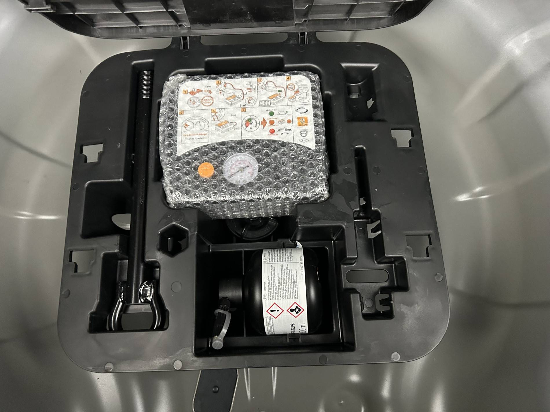 Vente en ligne Renault Clio 5 Clio Blue dCi 100 ch GSR2 au prix de 18 890 €