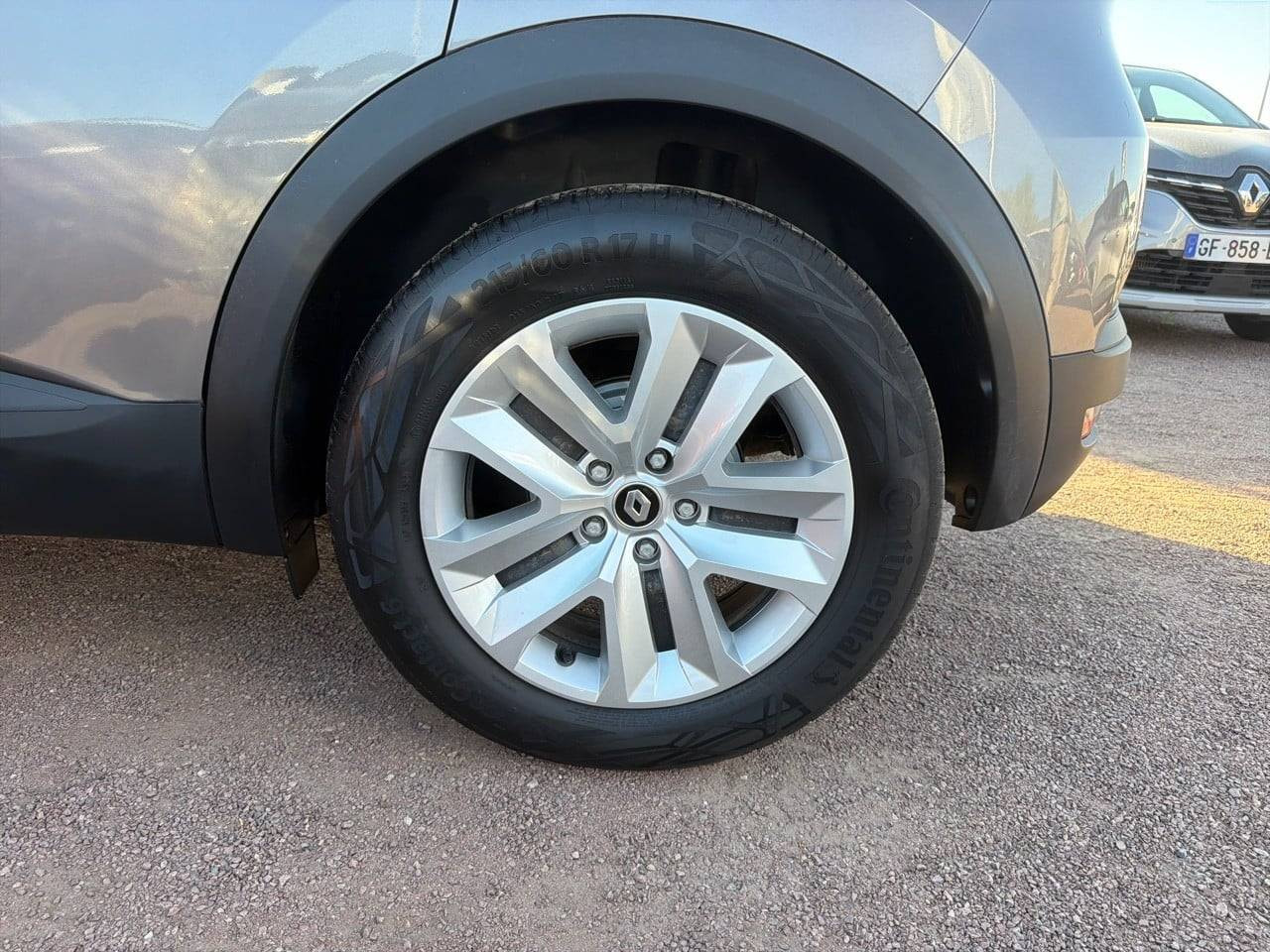 Vente en ligne Renault Captur  E-Tech 145 - 21 au prix de 17 490 €