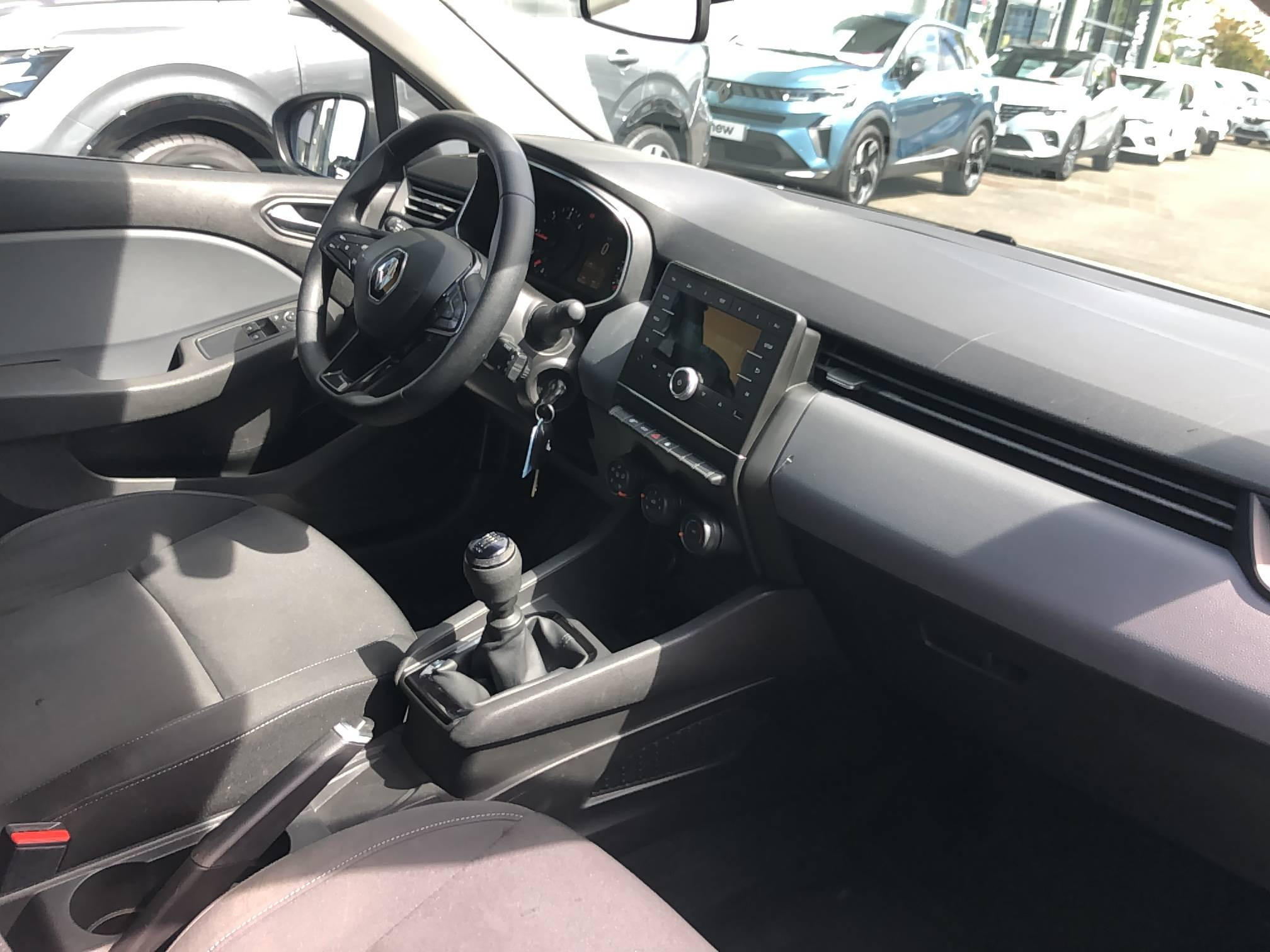 Vente en ligne Renault Clio 5 CLIO SOCIETE BLUE DCI 85 au prix de 10 490 €