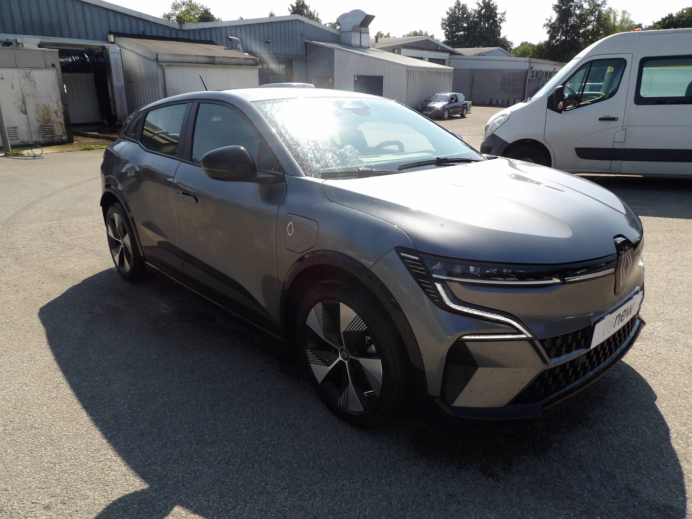 Vente en ligne Renault Megane E-Tech  EV60 220 ch super charge au prix de 24 499 €