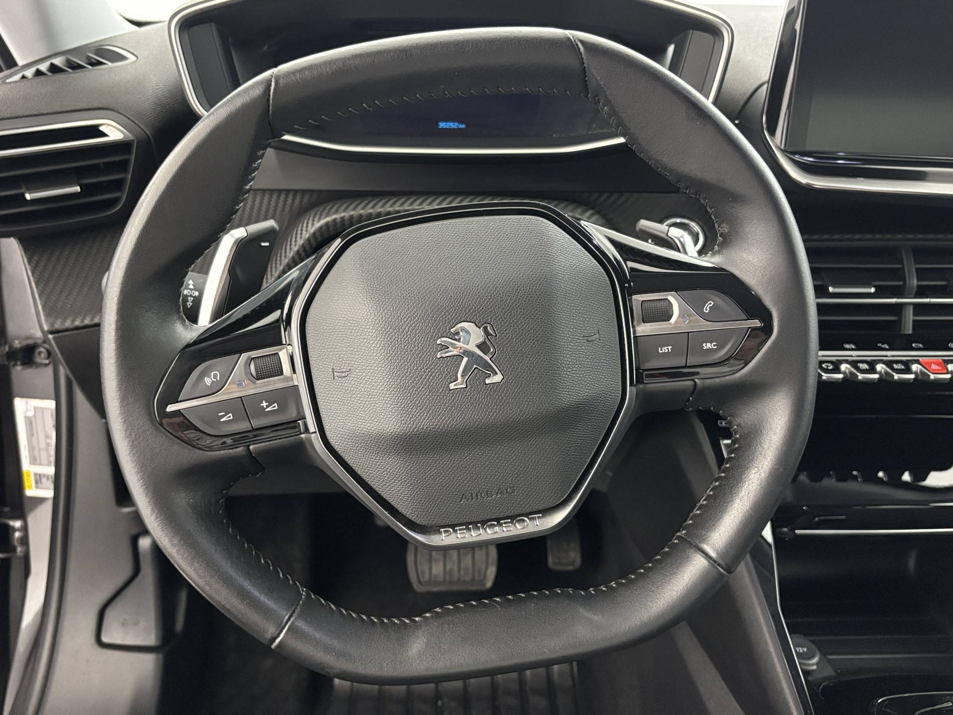 Vente en ligne Peugeot 2008  BlueHDi 130 S&S EAT8 au prix de 18 990 €