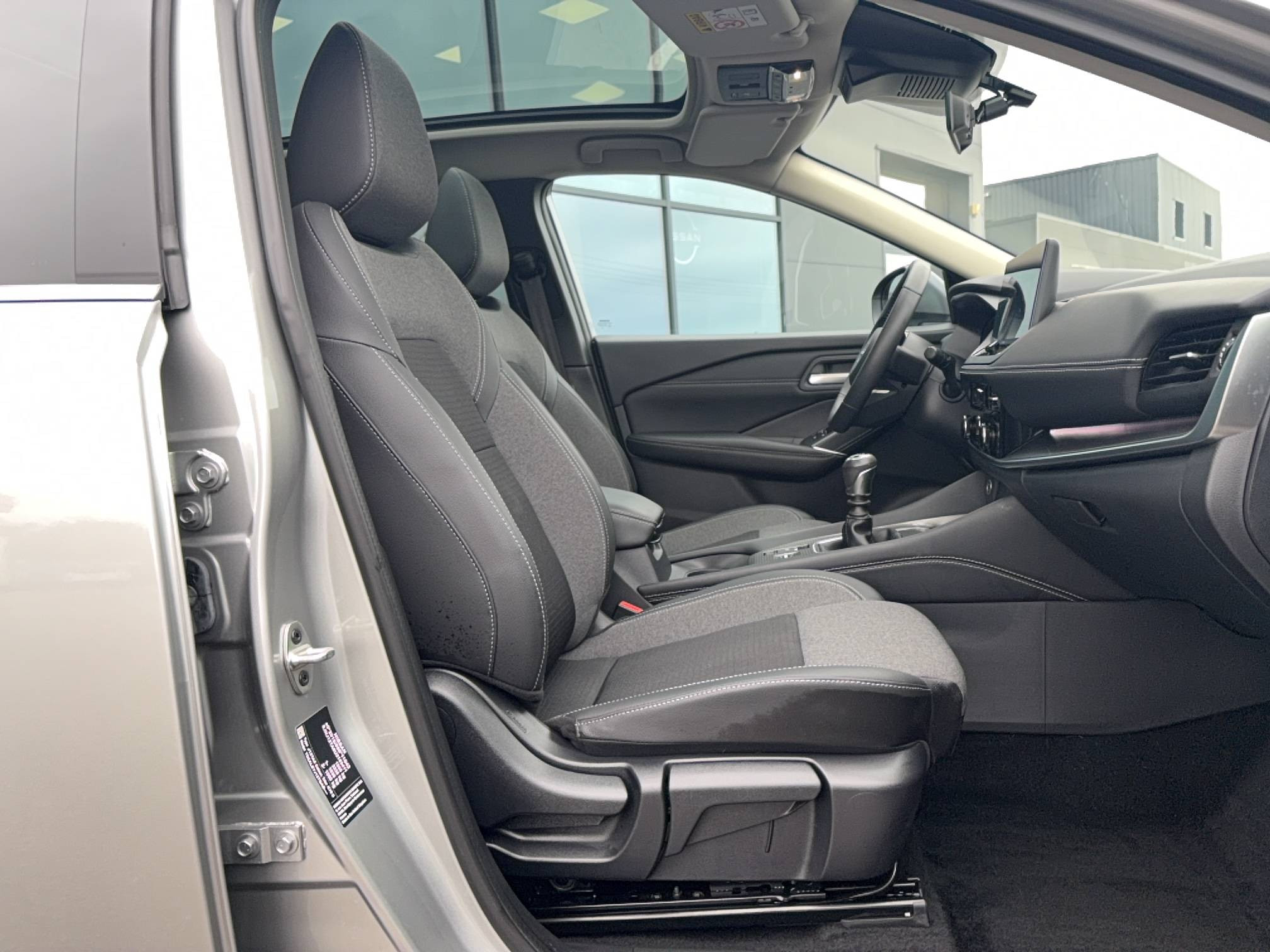 Vente en ligne Nissan Qashqai  Mild Hybrid 140 ch au prix de 23 990 €