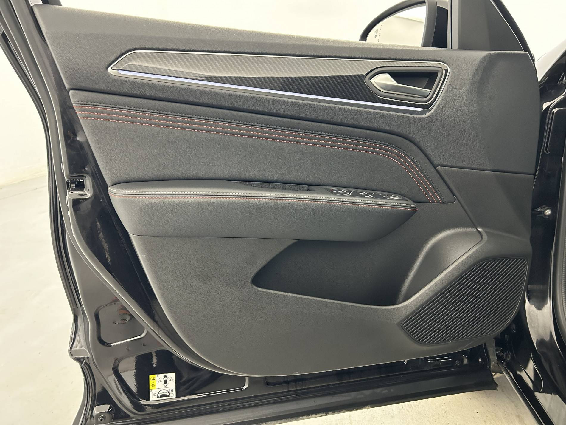 Vente en ligne Renault Arkana  TCe 140 EDC FAP - 21B au prix de 20 450 €