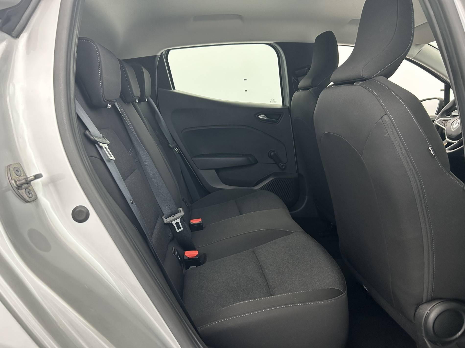 Vente en ligne Renault Clio 5 Clio TCe 90 au prix de 13 990 €
