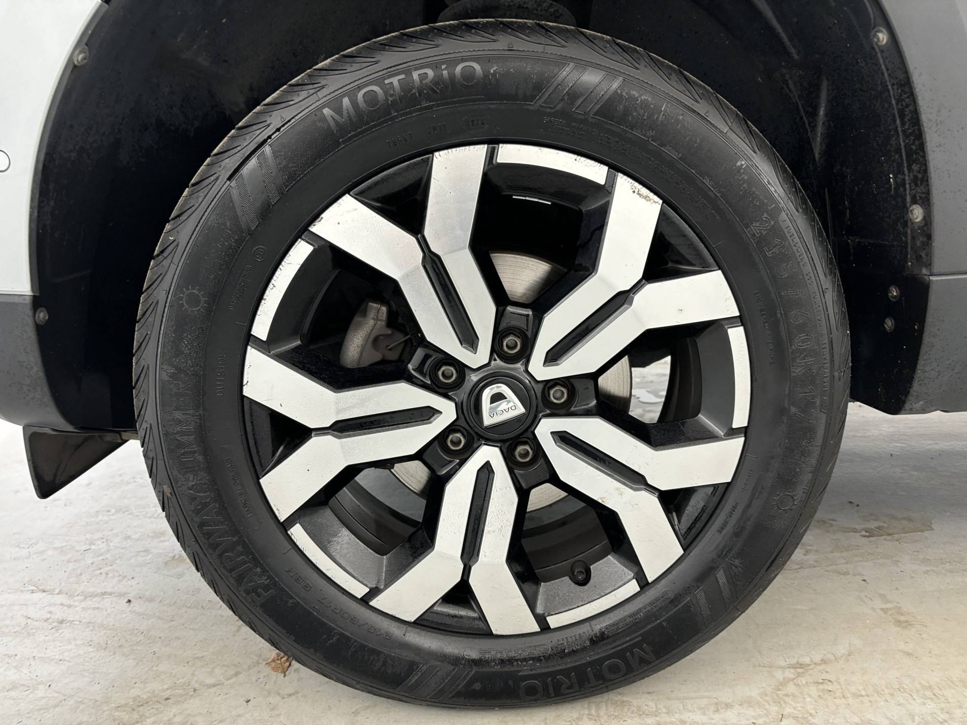 Vente en ligne Dacia Duster  TCe 130 FAP 4x2 au prix de 18 900 €