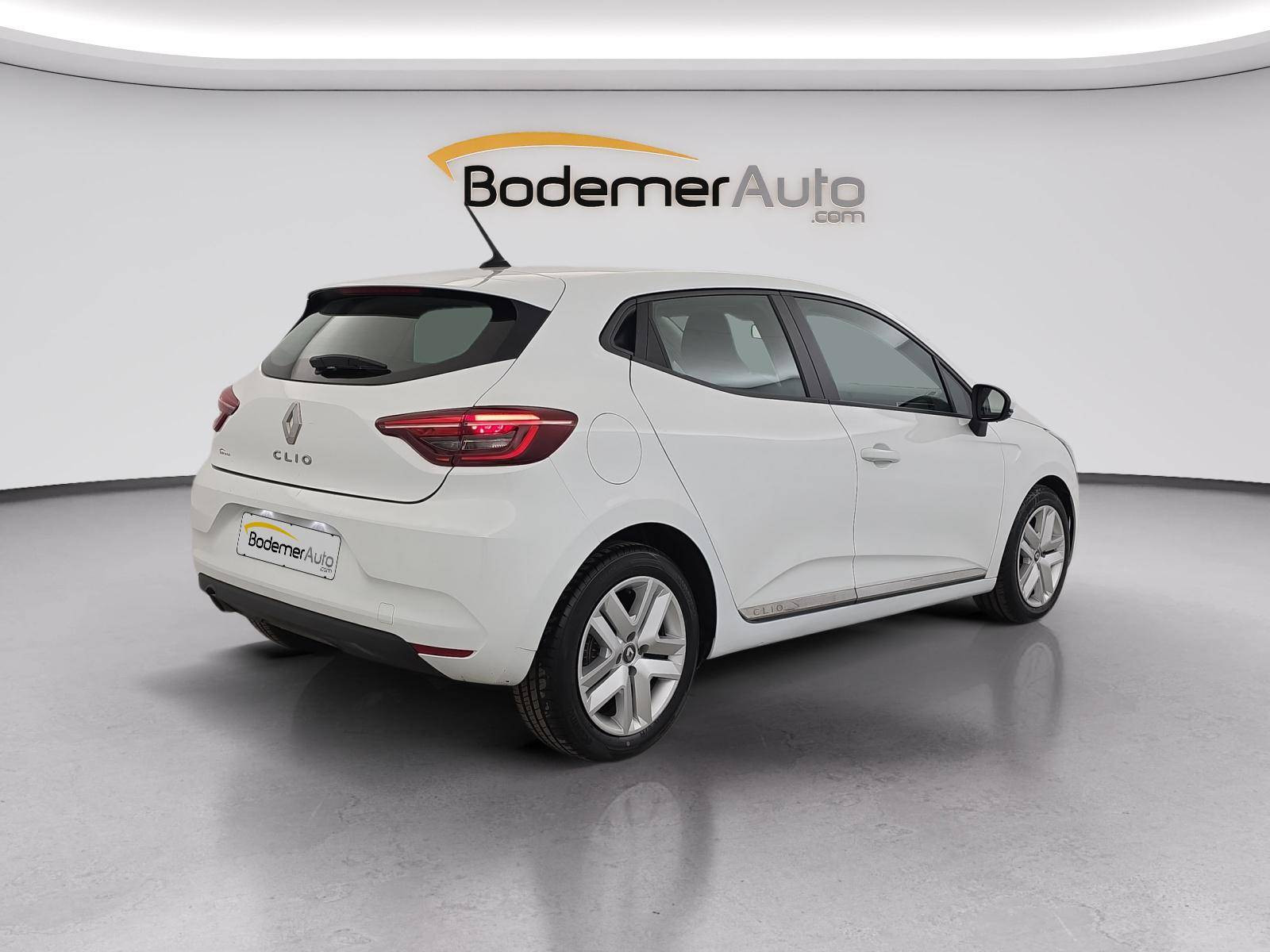 Vente en ligne Renault Clio 5 Clio SCe 65 - 21N au prix de 11 790 €