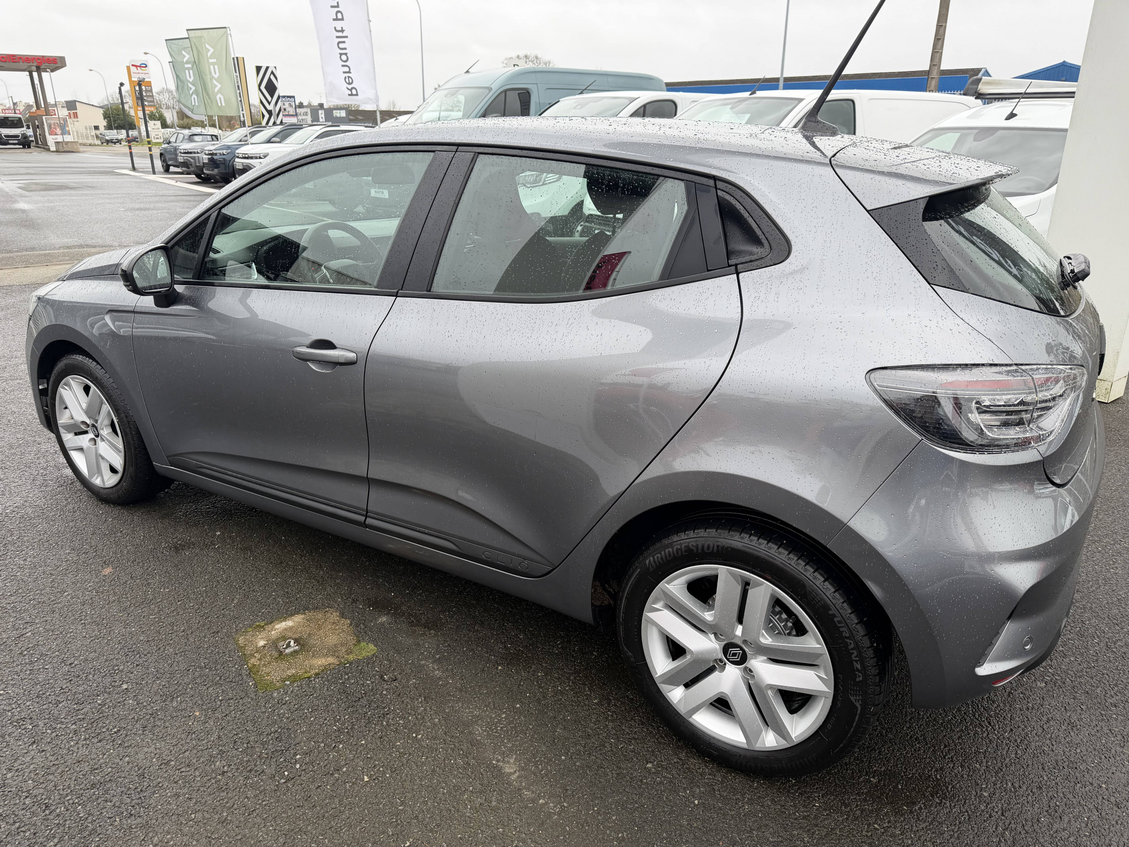 Vente en ligne Renault Clio 5 Clio TCe 90 ch GSR2 au prix de 15 790 €