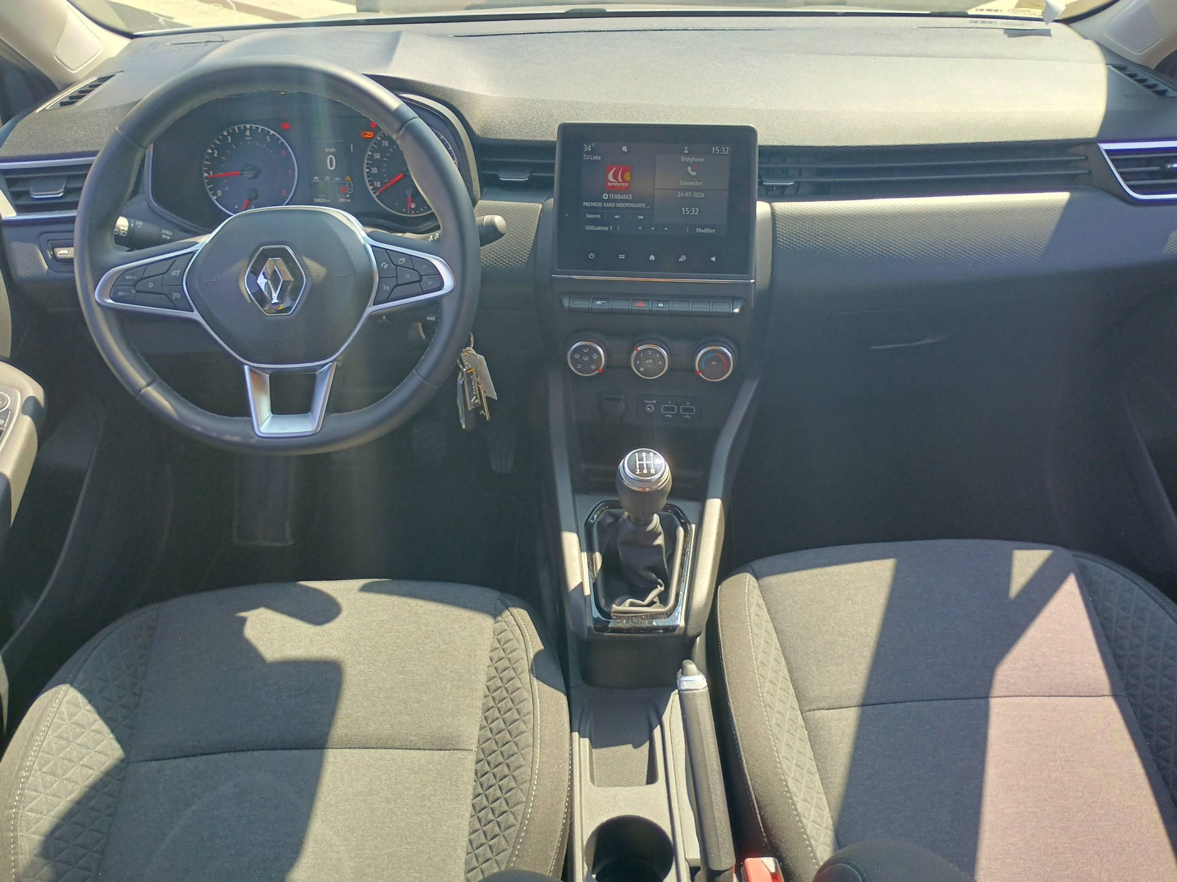 Vente en ligne Renault Clio 5 Clio SCe 65 - 21N au prix de 11 590 €