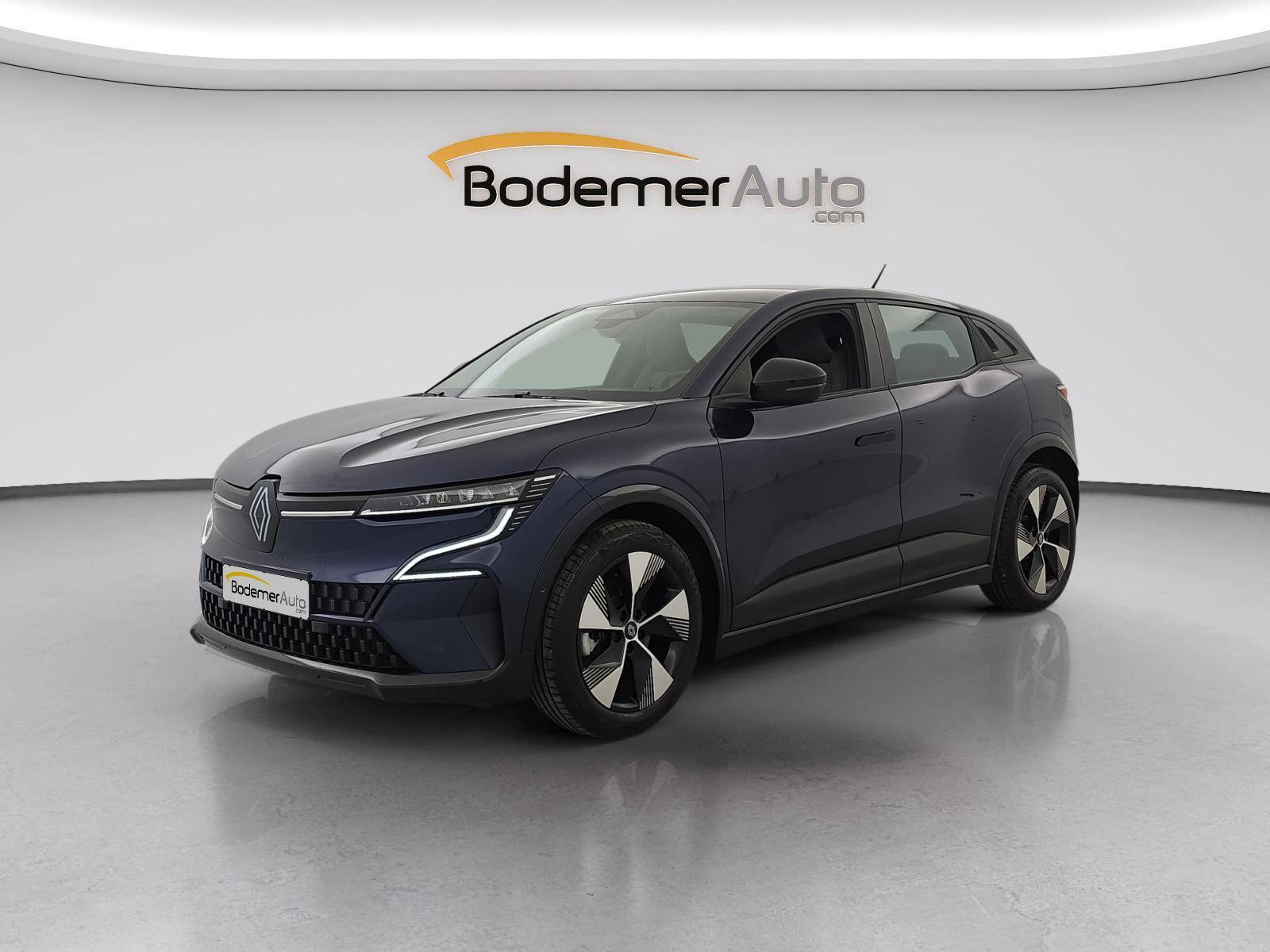 Renault Megane E-Tech  EV40 130ch standard charge occasion de 2023 en vente à Brest