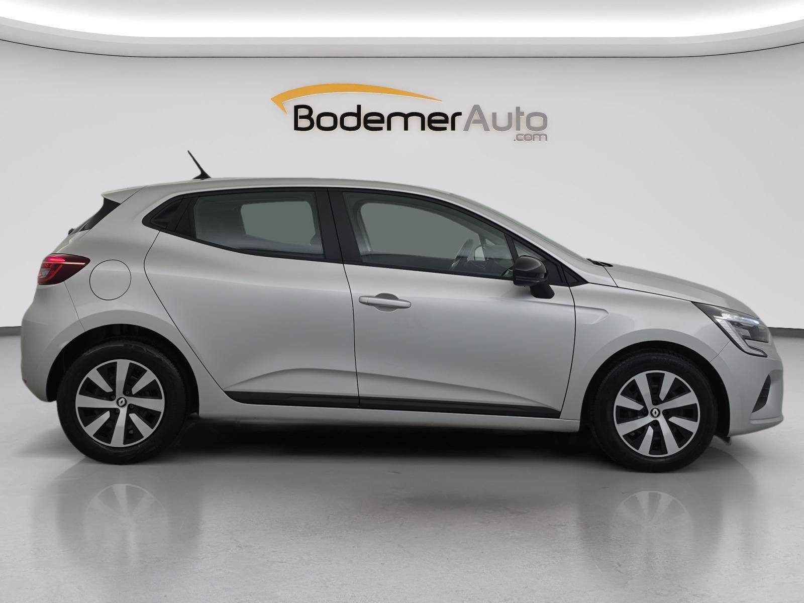 Vente en ligne Renault Clio 5 Clio TCe 90 au prix de 13 290 €