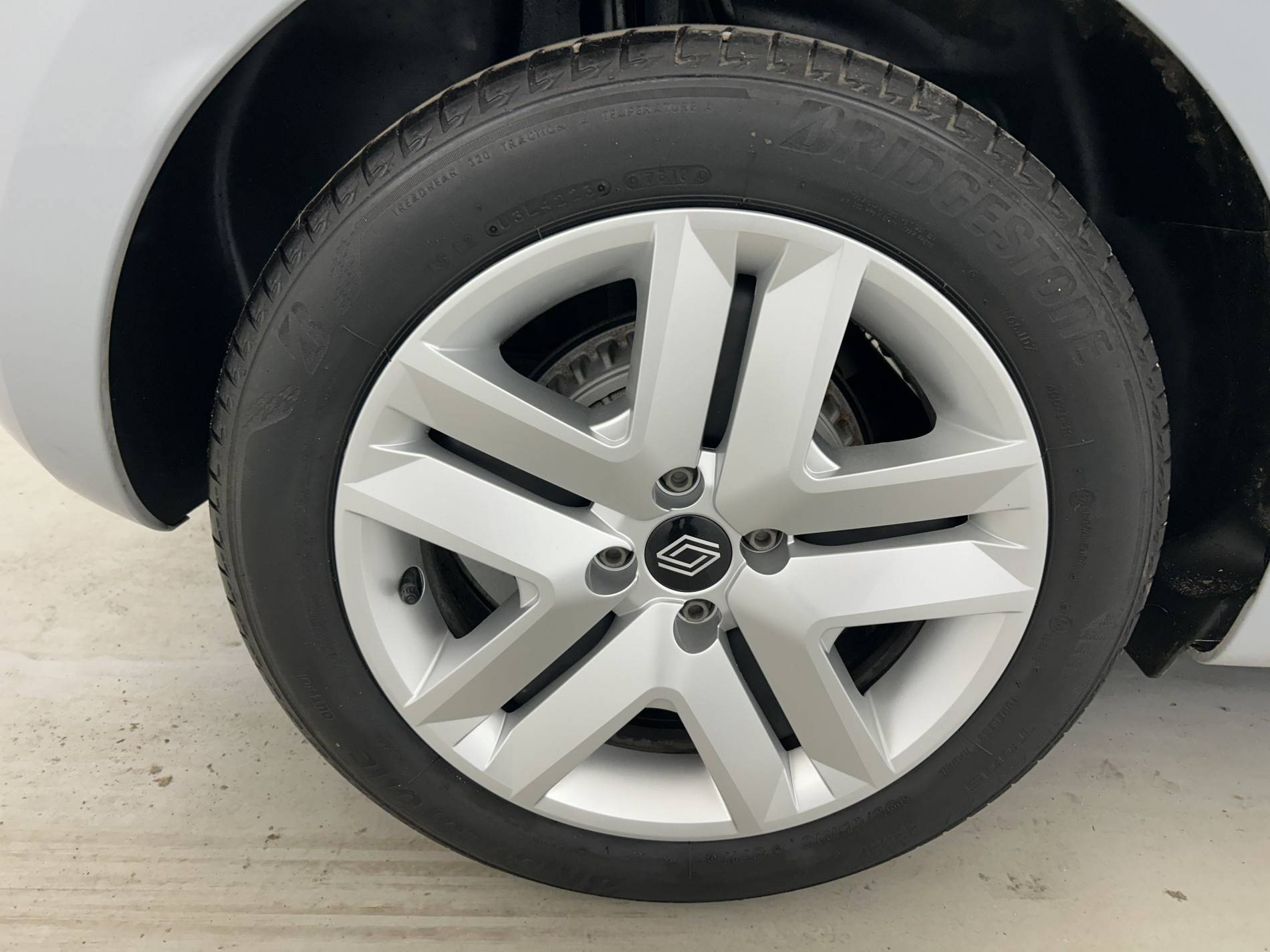 Vente en ligne Renault Clio 5 Clio dCi 100 au prix de 15 390 €