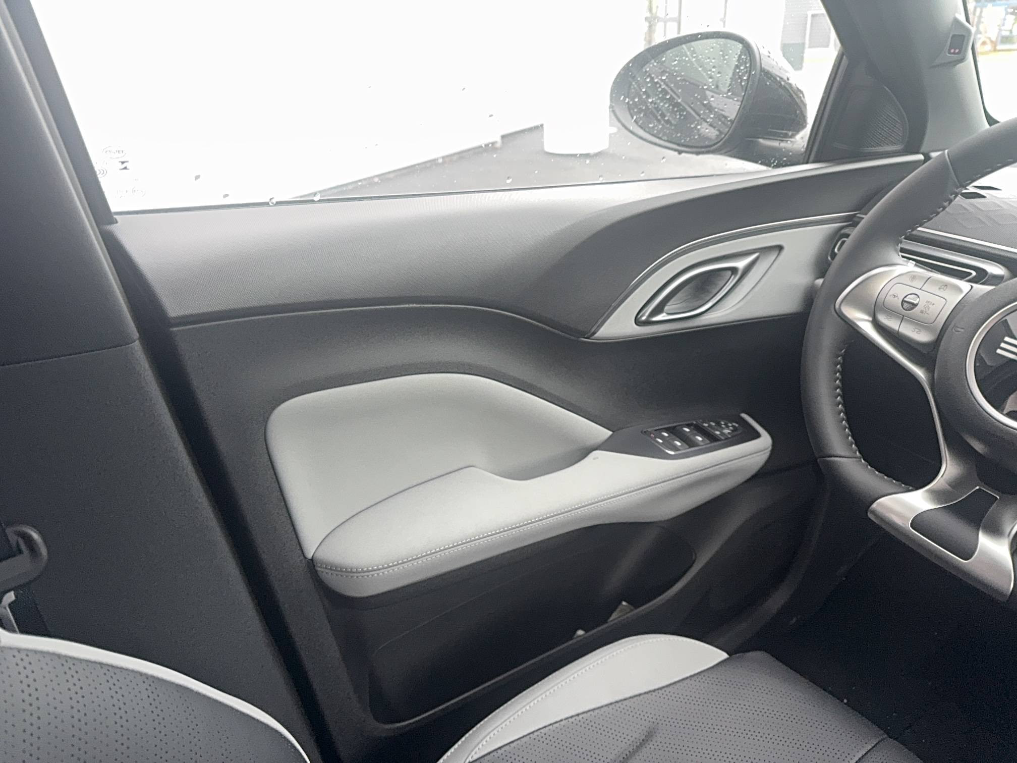 Vente en ligne Byd Dolphin Surf  43.2 kWh 156 ch au prix de 22 590 €