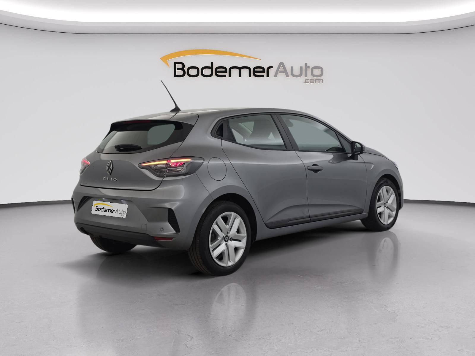 Vente en ligne Renault Clio 5 Clio Blue dCi 100 ch GSR2 au prix de 15 990 €