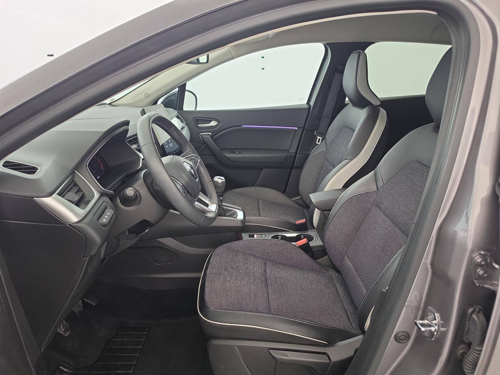 Vente en ligne Renault Captur  mild hybrid 140 au prix de 19 990 €