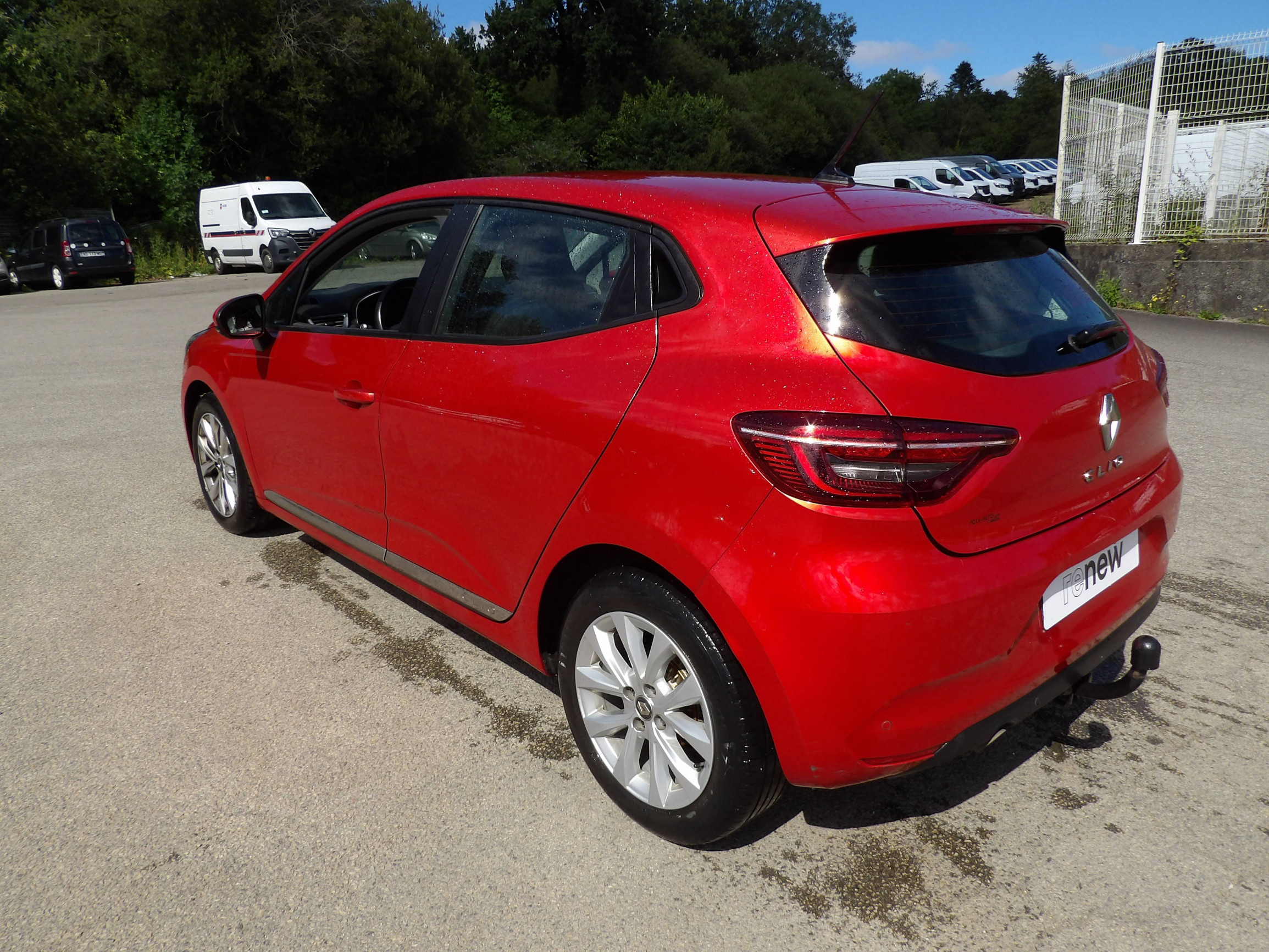 Vente en ligne Renault Clio 5 Clio TCe 100 GPL au prix de 11 490 €