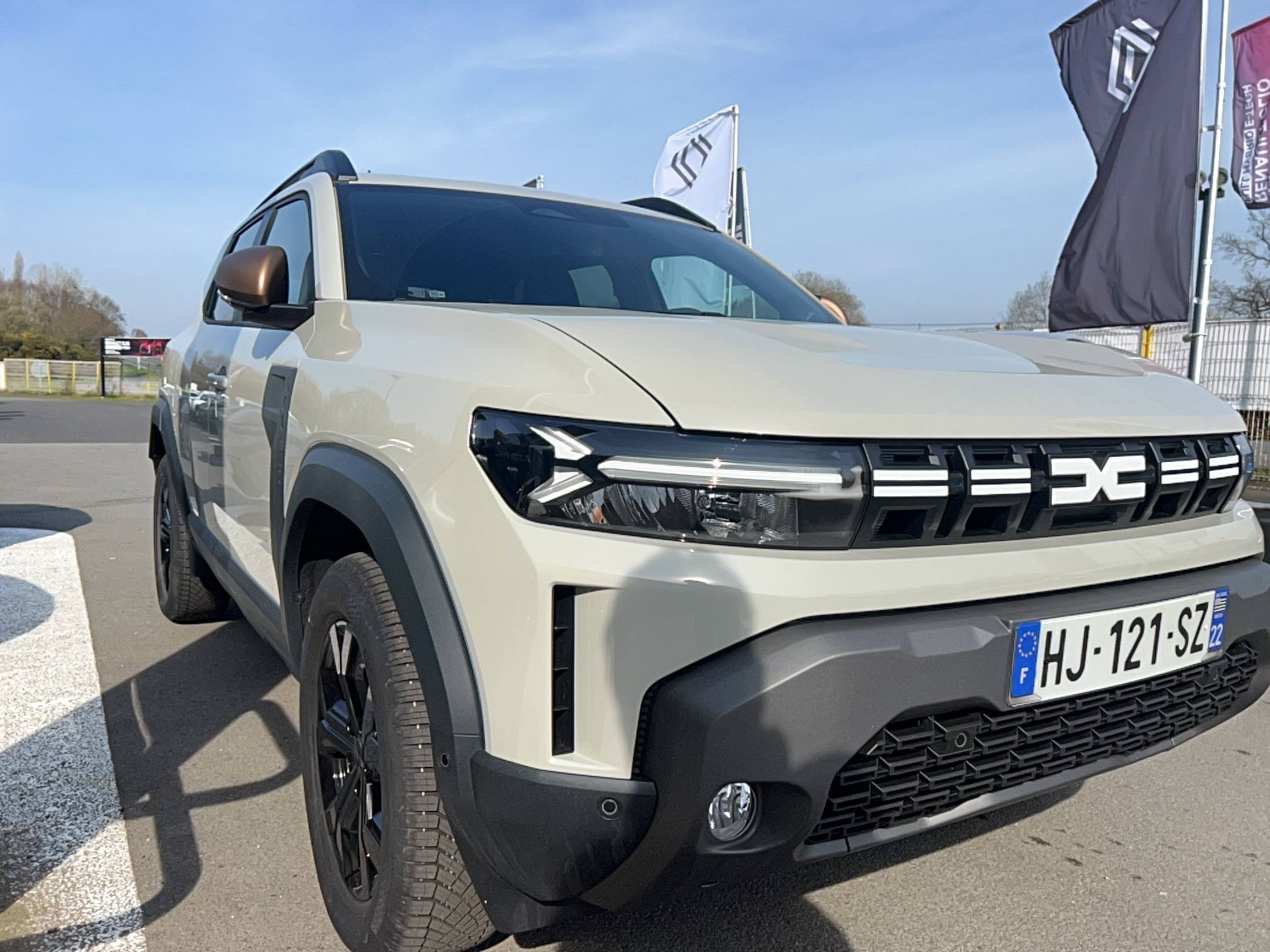 Vente en ligne Dacia Duster  Hybrid-G 150 4x4 au prix de 32 600 €
