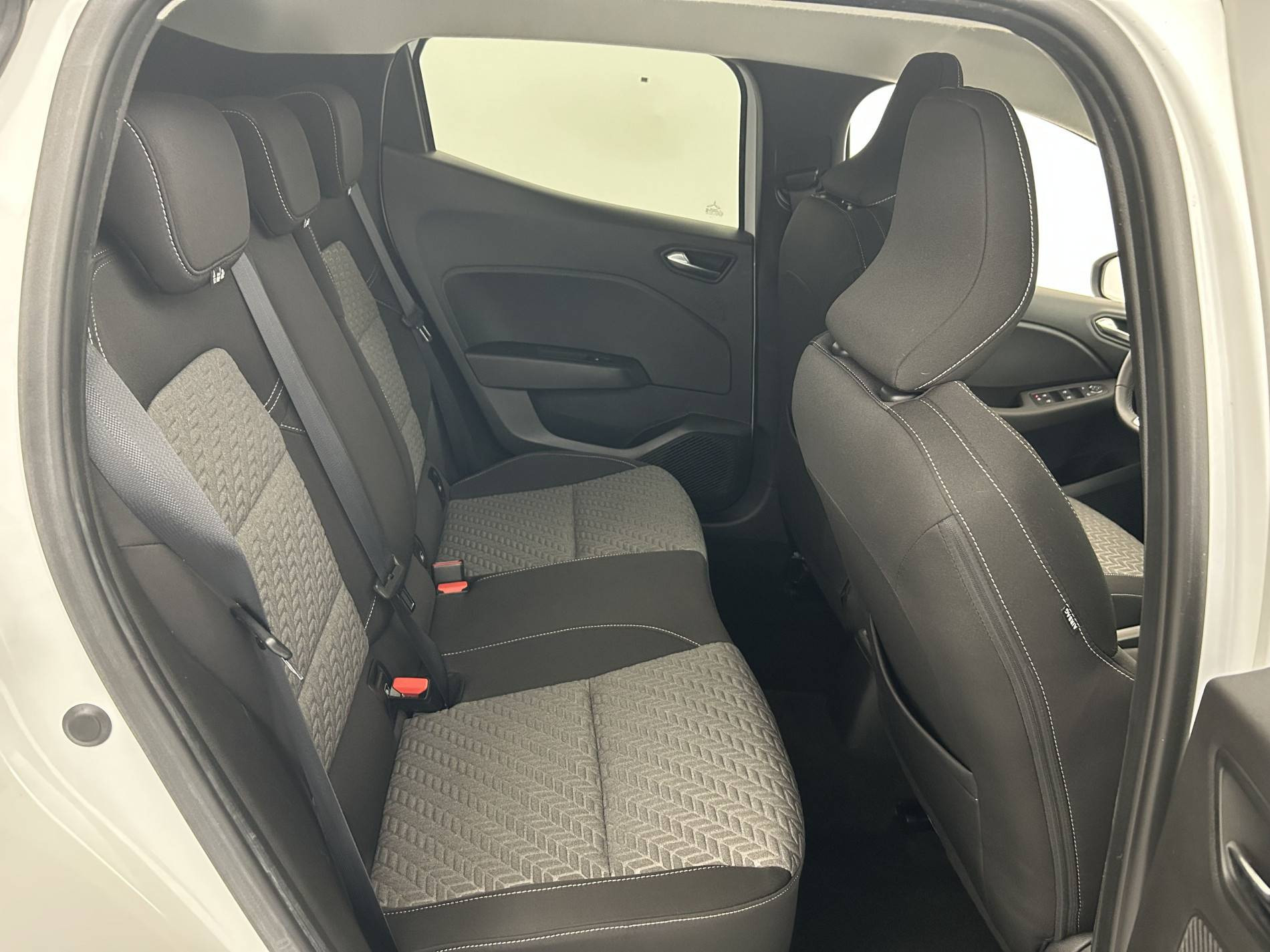 Vente en ligne Renault Clio 5 Clio TCe 100 GPL au prix de 14 790 €